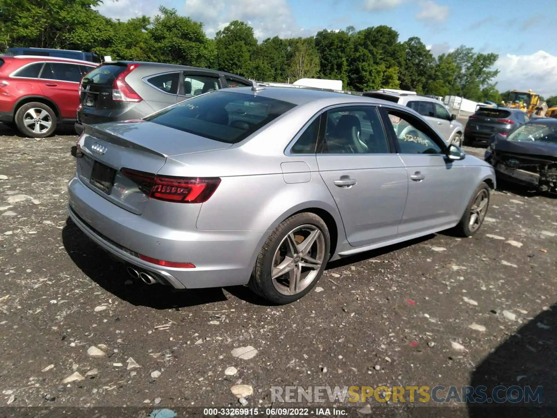 4 Photograph of a damaged car WAUB4BF40KA105781 AUDI S4 2019