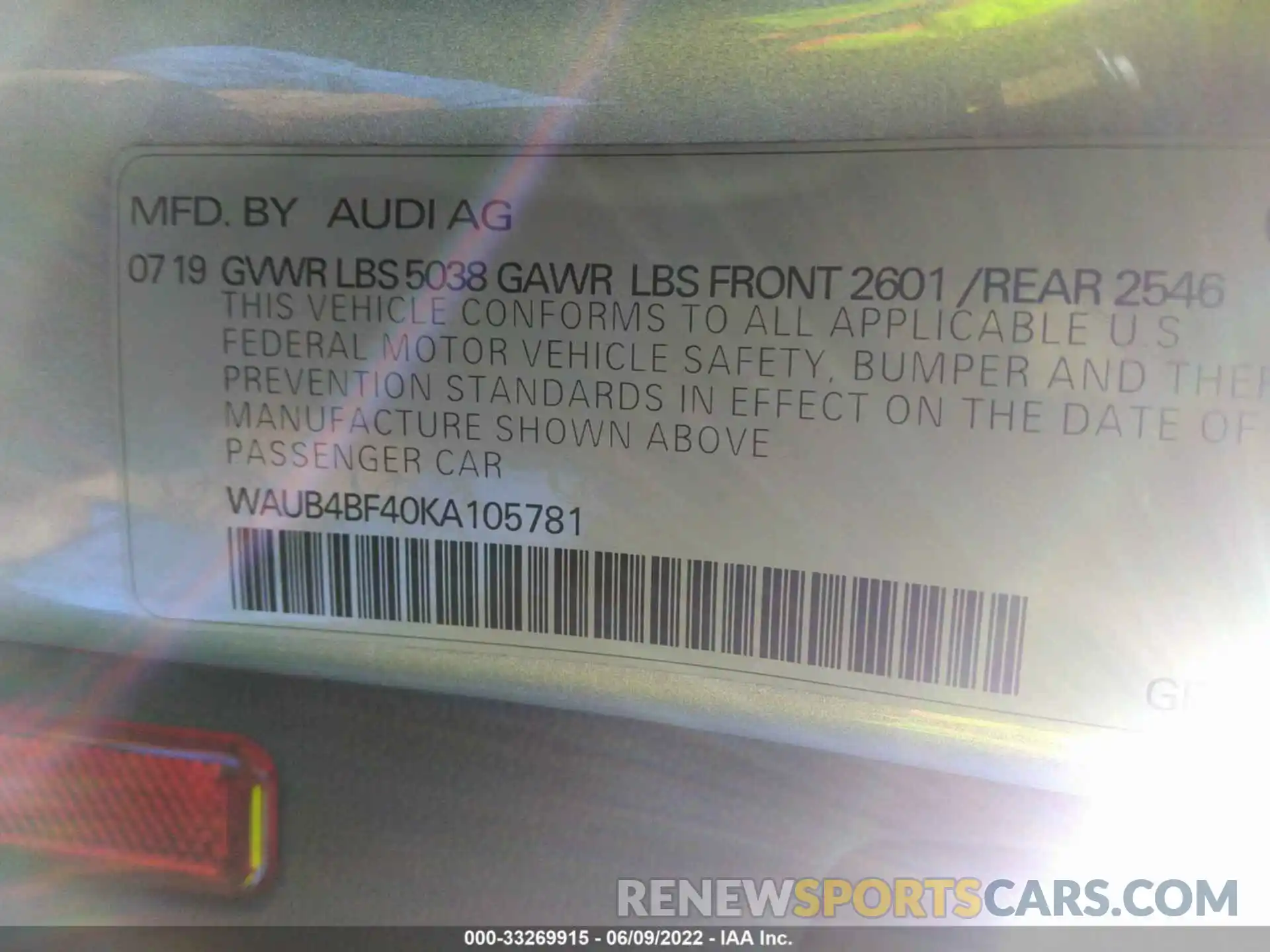 9 Photograph of a damaged car WAUB4BF40KA105781 AUDI S4 2019