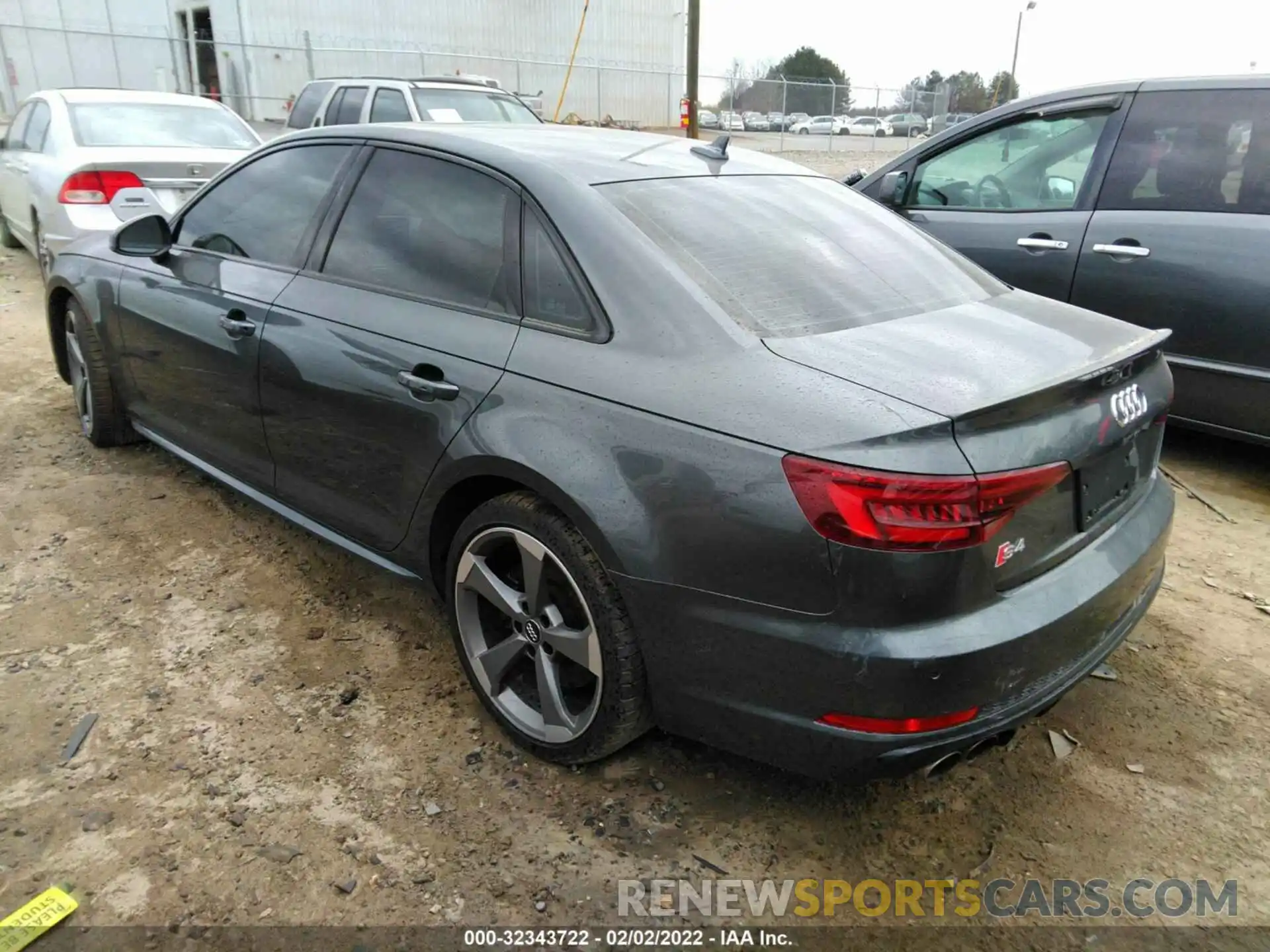 3 Фотография поврежденного автомобиля WAUB4BF4XKA105819 AUDI S4 2019