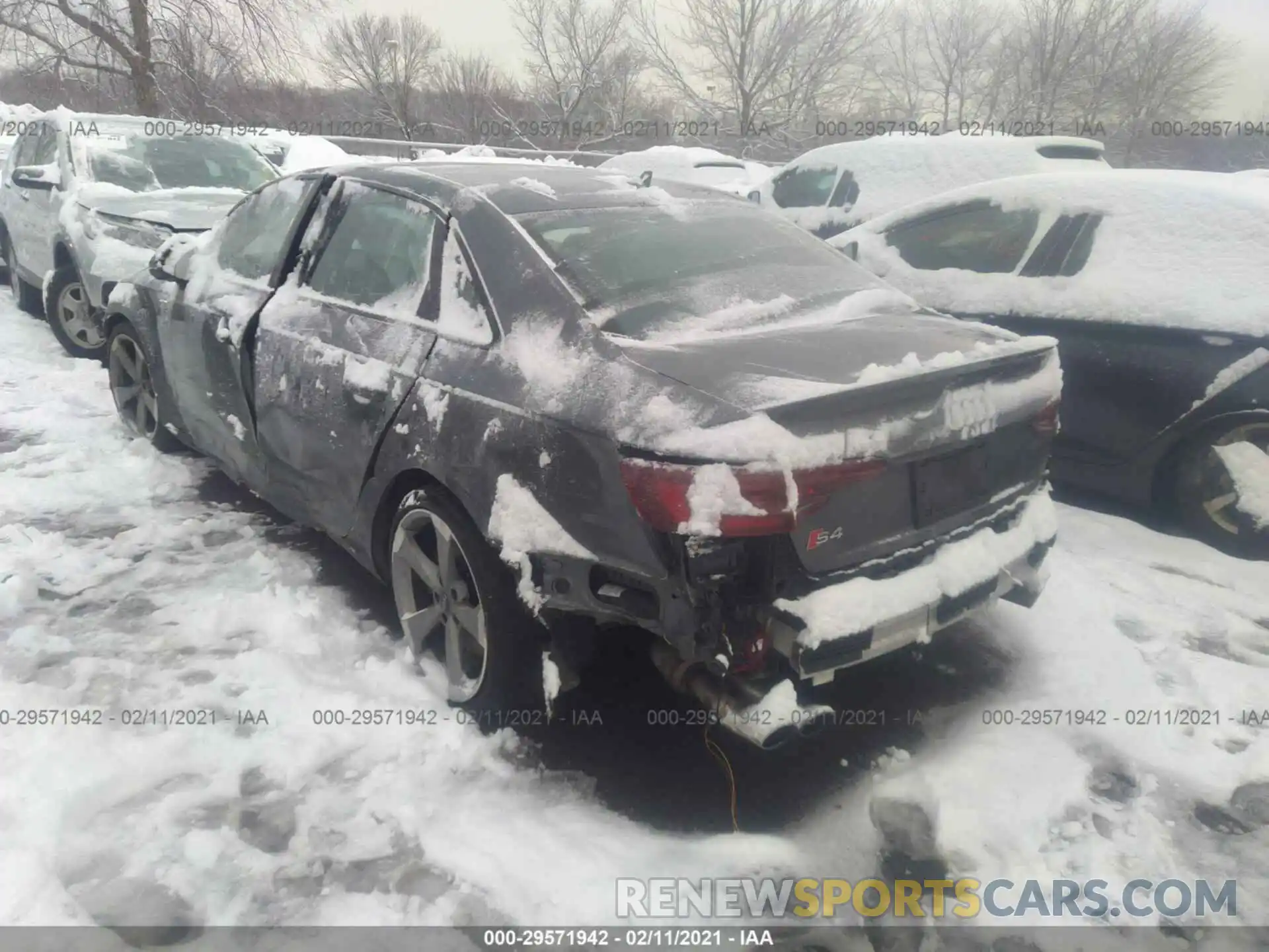 3 Photograph of a damaged car WAUC4AF41KA005669 AUDI S4 2019