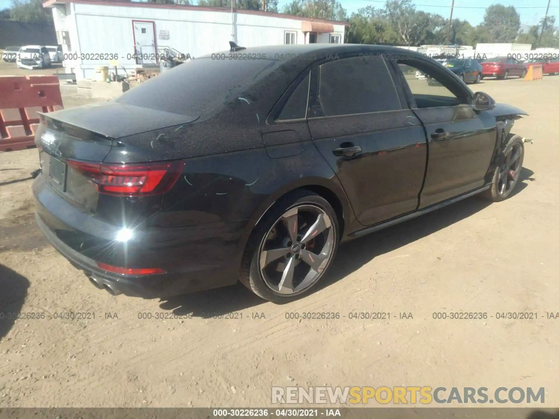 4 Фотография поврежденного автомобиля WAUC4AF44KA045566 AUDI S4 2019