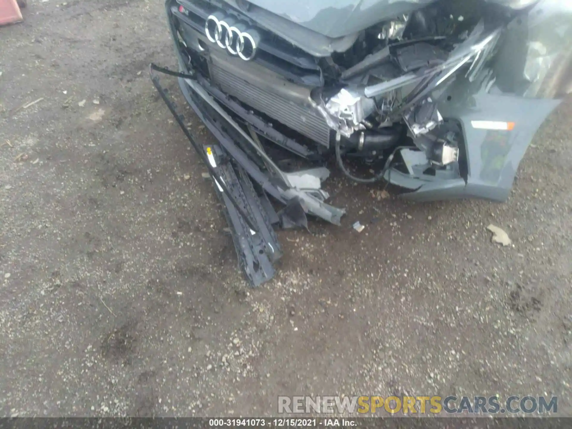 11 Photograph of a damaged car WAUC4AF49KA065747 AUDI S4 2019