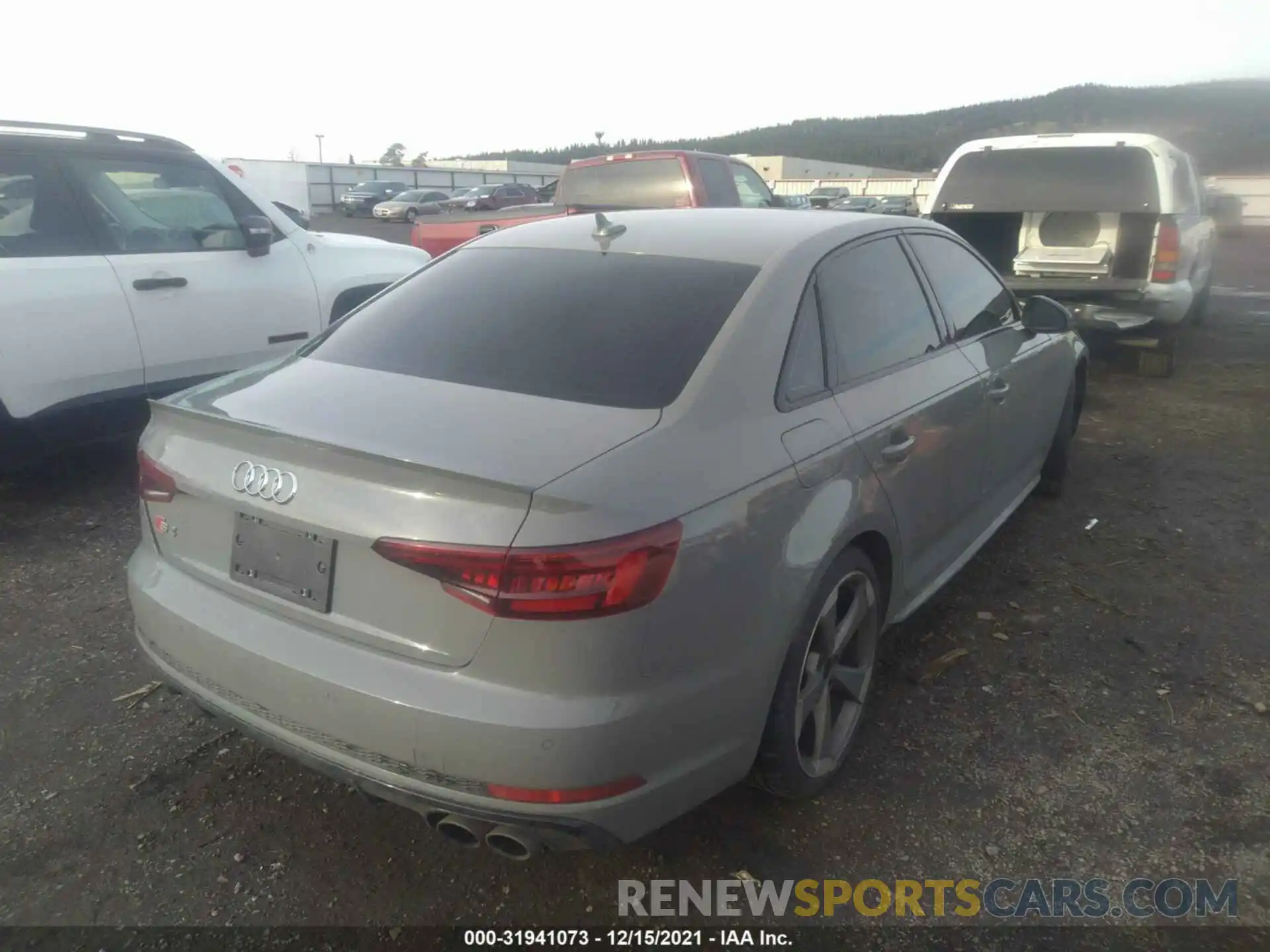 4 Photograph of a damaged car WAUC4AF49KA065747 AUDI S4 2019