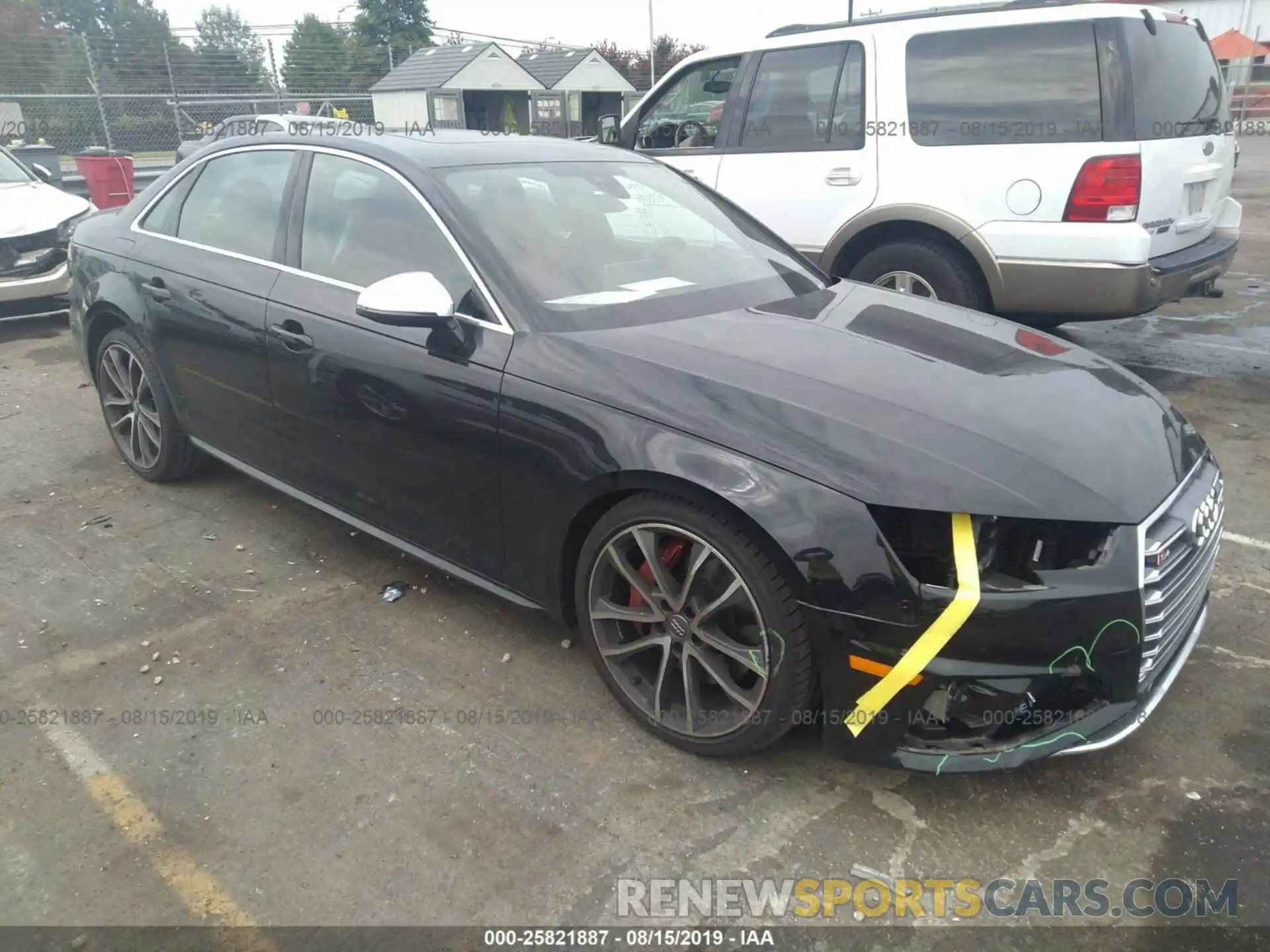 1 Photograph of a damaged car WAUC4AF4XKA006464 AUDI S4 2019