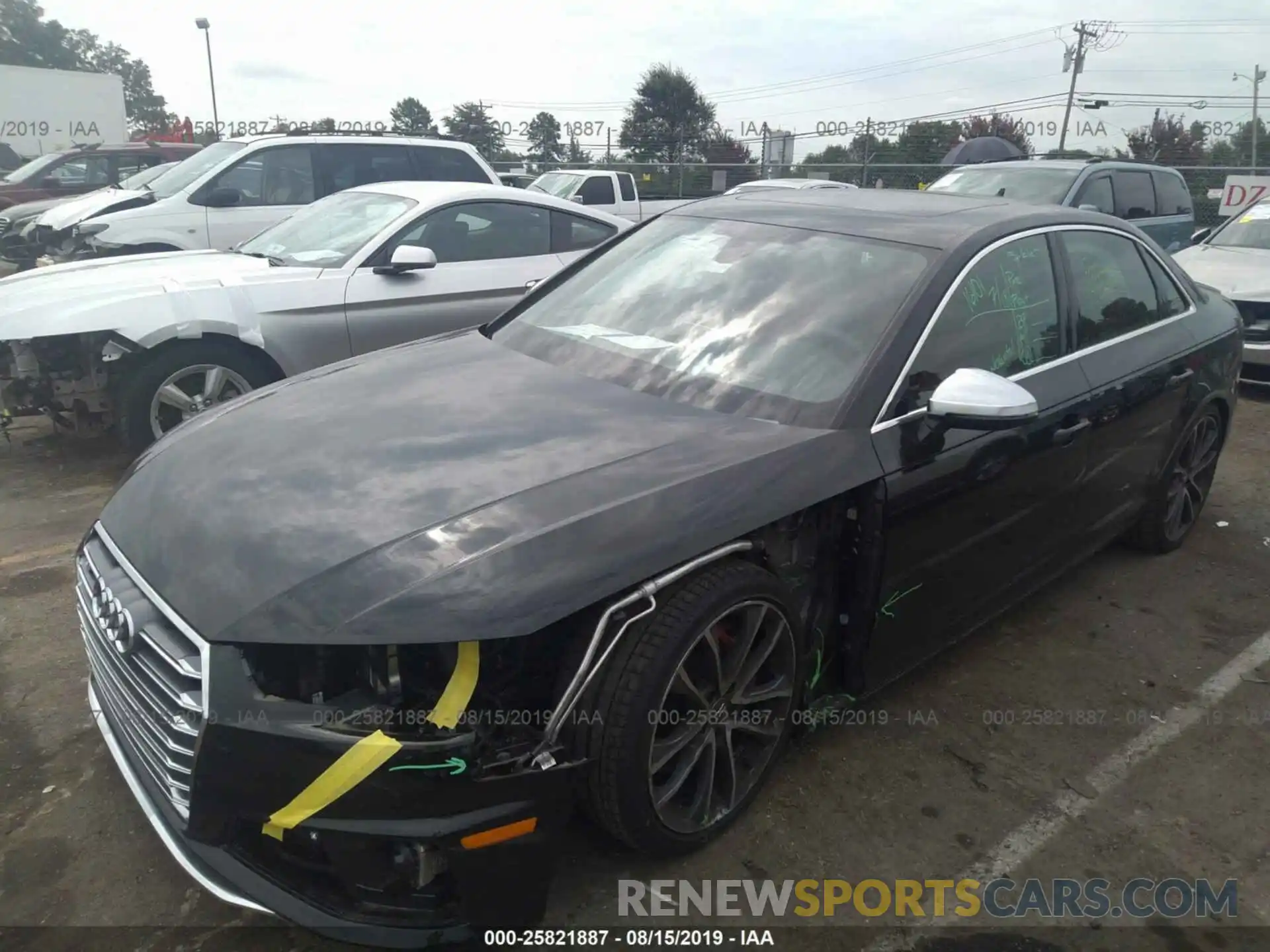 6 Photograph of a damaged car WAUC4AF4XKA006464 AUDI S4 2019