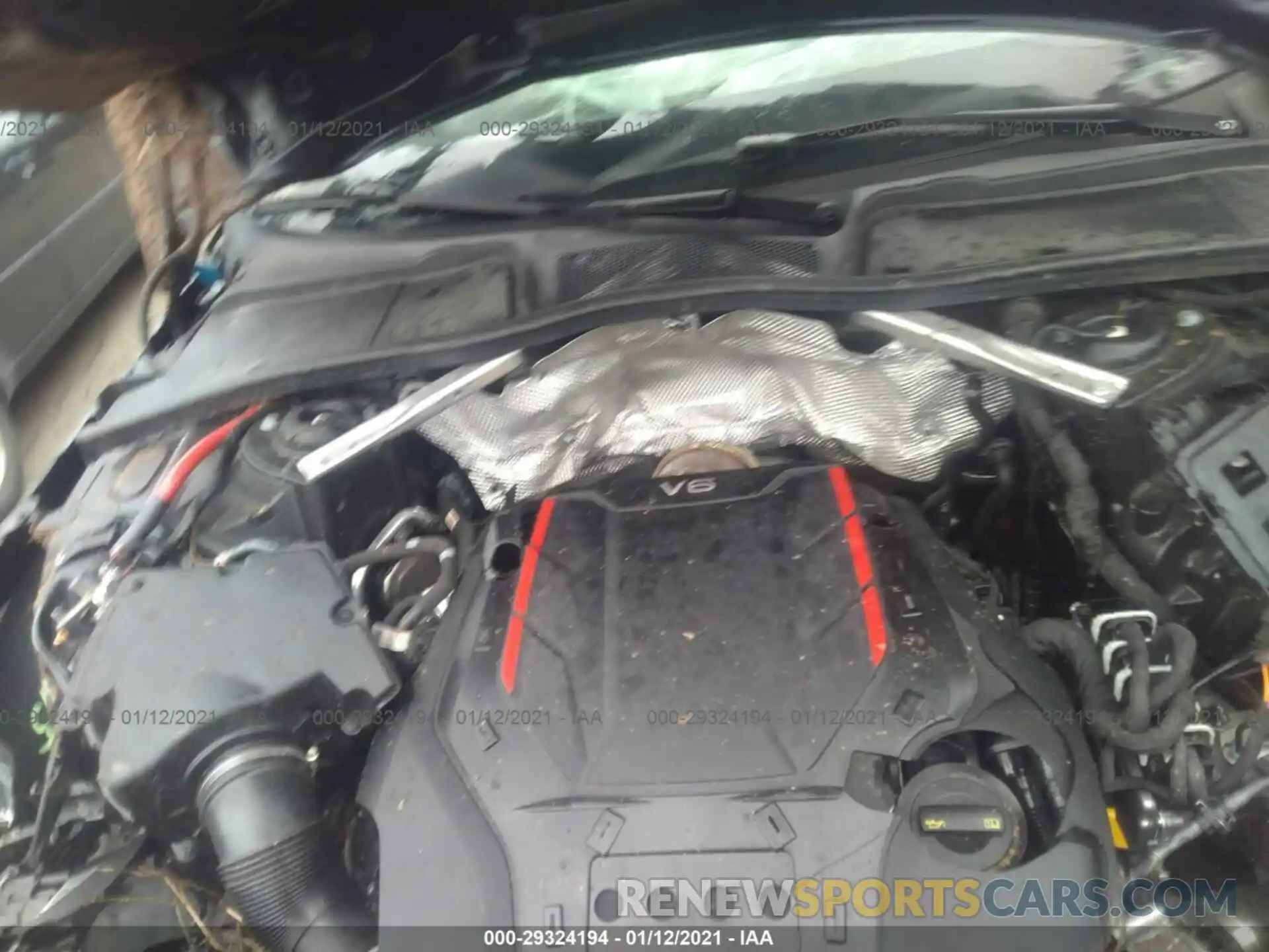 10 Photograph of a damaged car WAUB4AF47LA041654 AUDI S4 2020