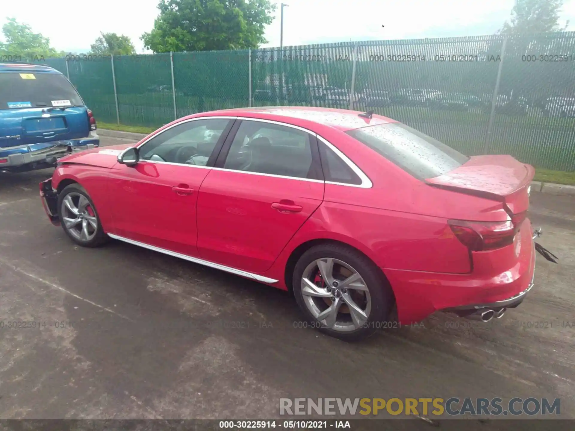 3 Photograph of a damaged car WAUB4AF40MA016290 AUDI S4 2021