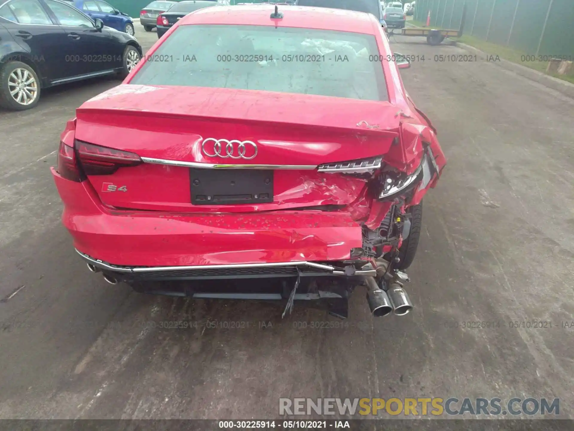 6 Photograph of a damaged car WAUB4AF40MA016290 AUDI S4 2021