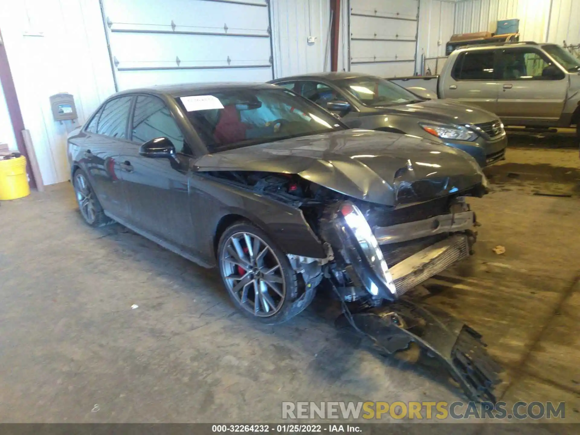 1 Photograph of a damaged car WAUB4AF41MA026388 AUDI S4 2021