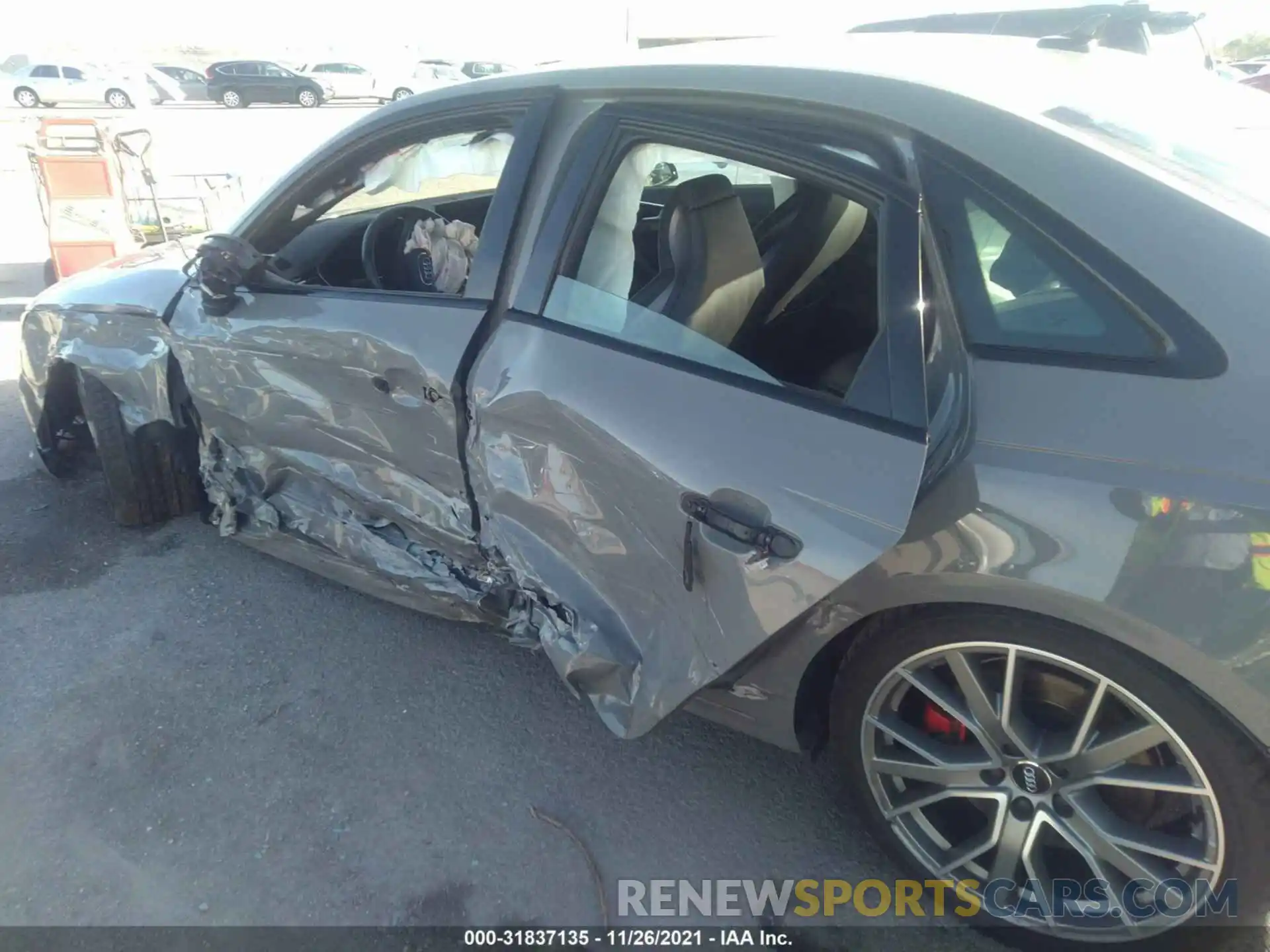 6 Photograph of a damaged car WAUB4AF43MA015392 AUDI S4 2021