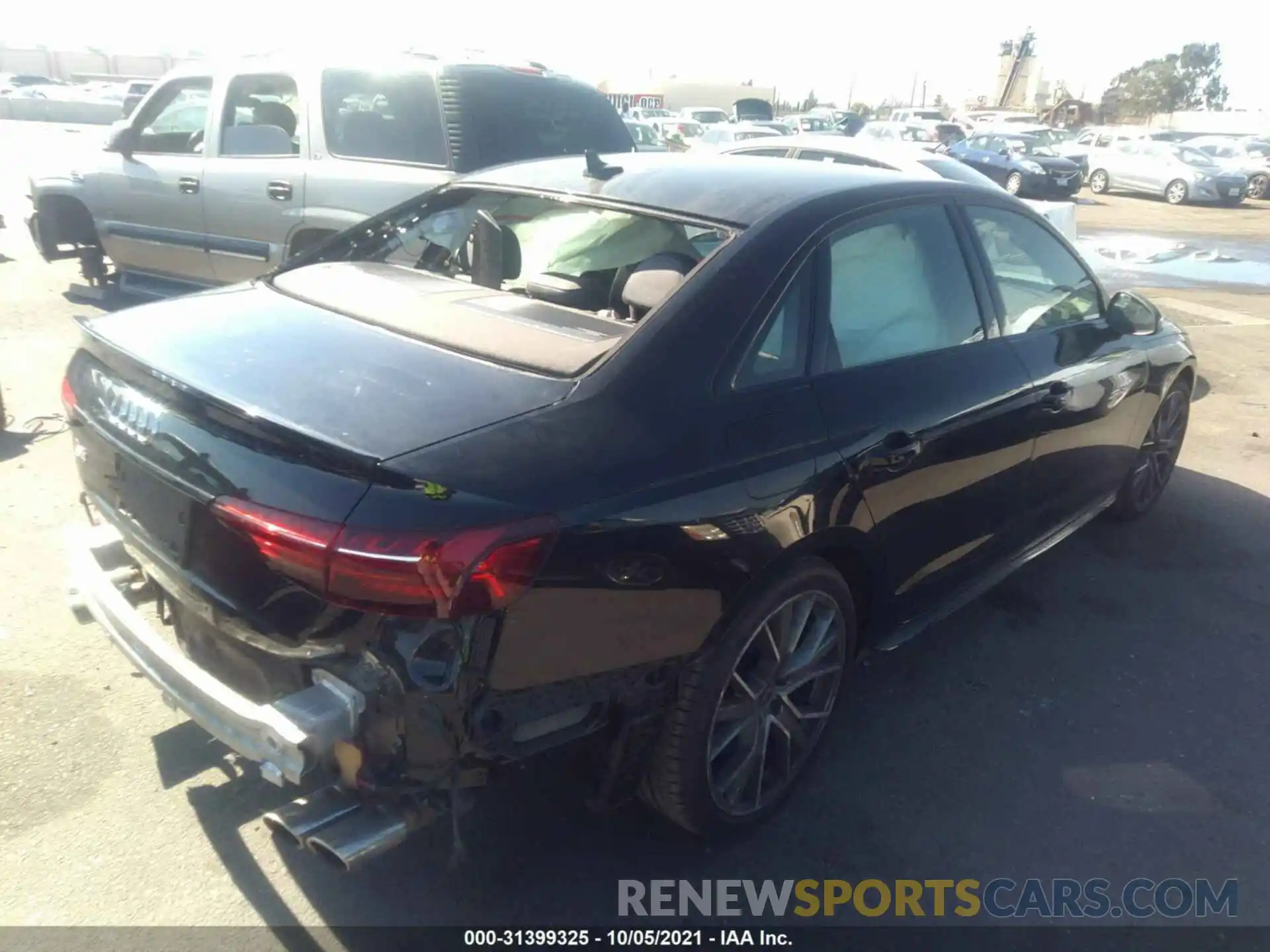 4 Photograph of a damaged car WAUB4AF46MA035099 AUDI S4 2021