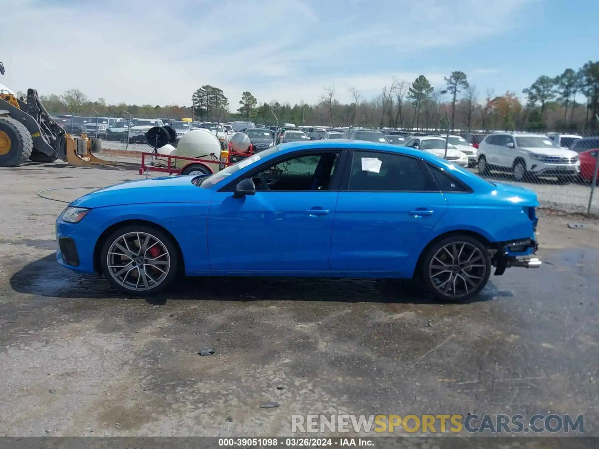 14 Photograph of a damaged car WAUB4AF49MA014408 AUDI S4 2021