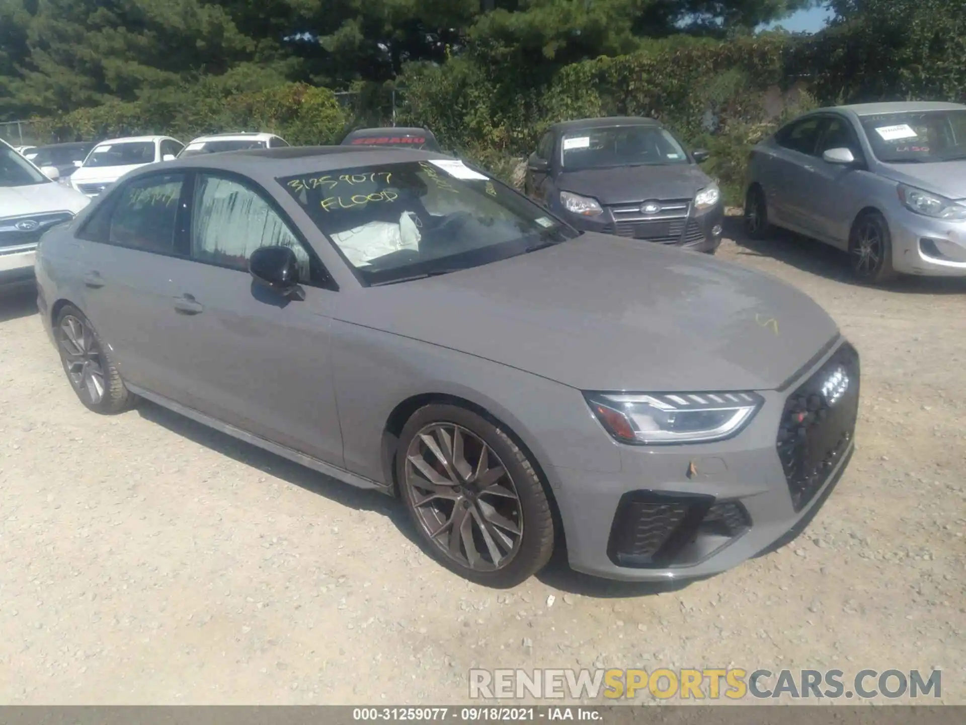 1 Photograph of a damaged car WAUC4AF42MA030454 AUDI S4 2021