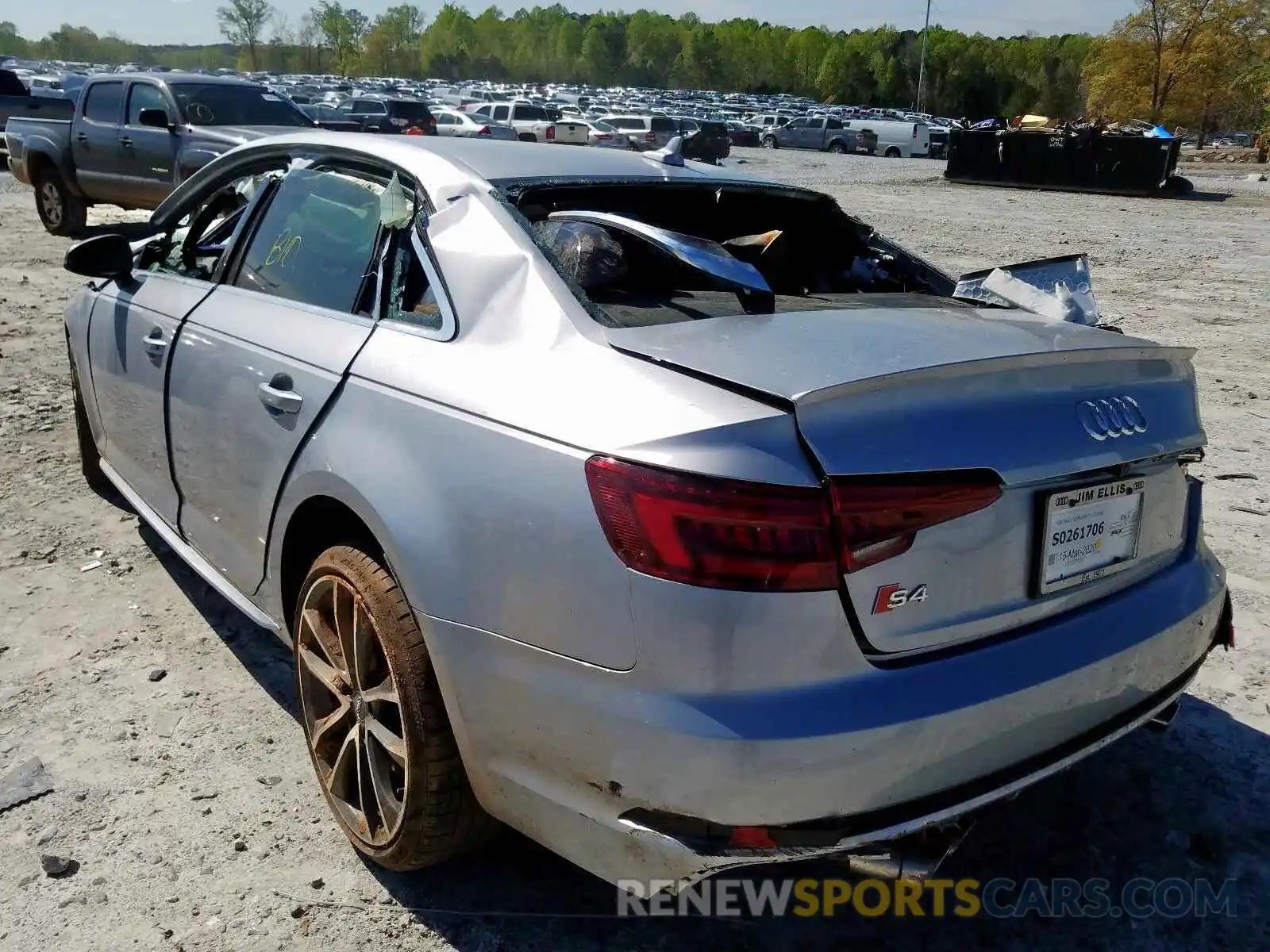 3 Photograph of a damaged car WAUA4AF48KA109244 AUDI S4/RS4 2019