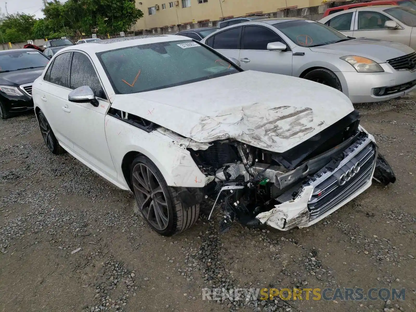 1 Photograph of a damaged car WAUA4AF49KA098979 AUDI S4/RS4 2019