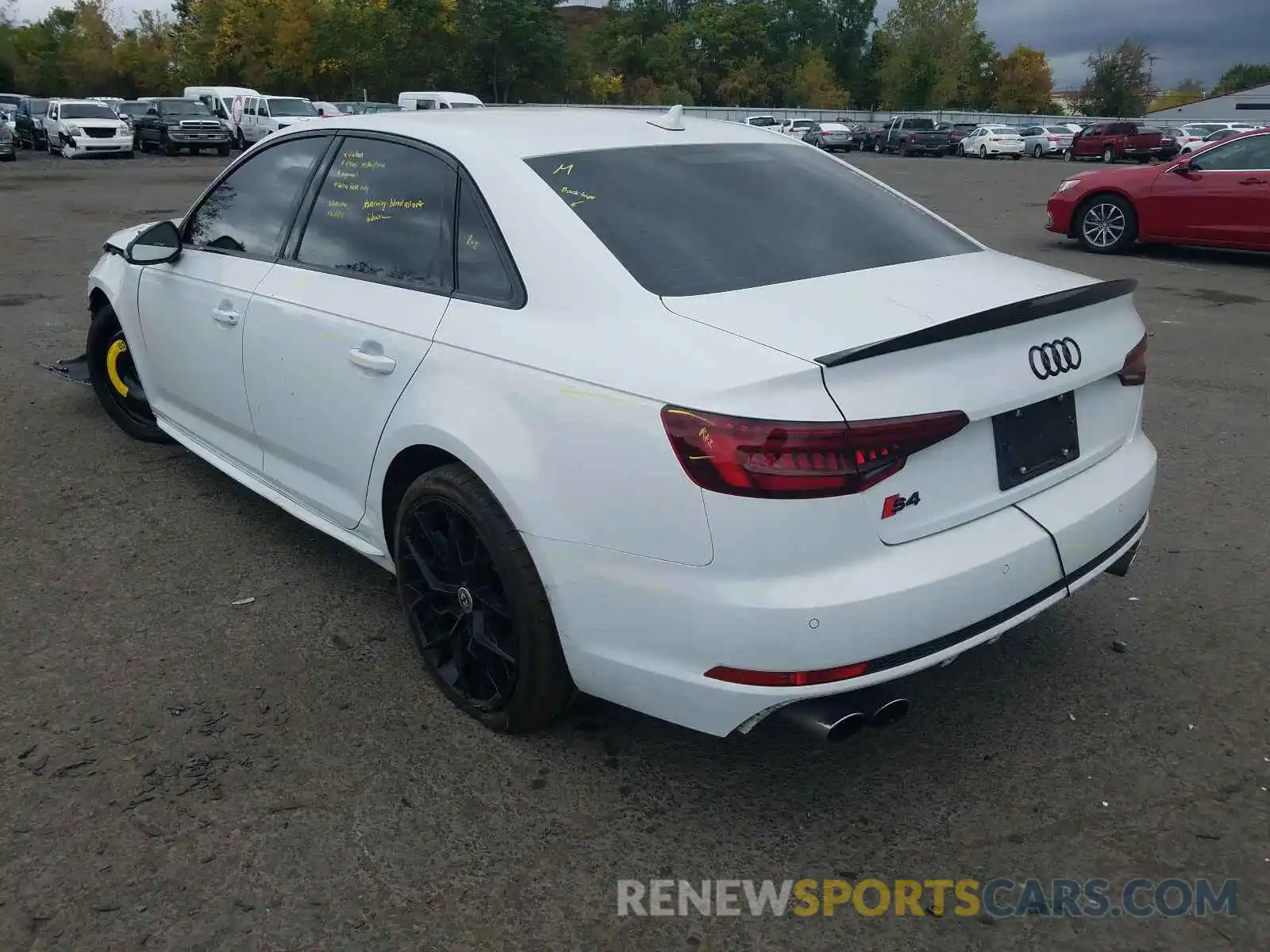 3 Photograph of a damaged car WAUB4AF41KA005294 AUDI S4/RS4 2019