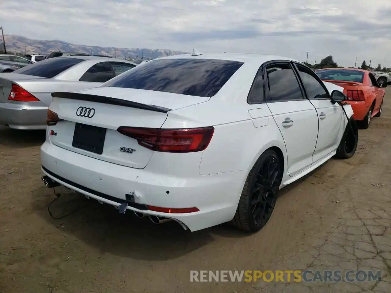 4 Photograph of a damaged car WAUB4AF41KA075684 AUDI S4/RS4 2019