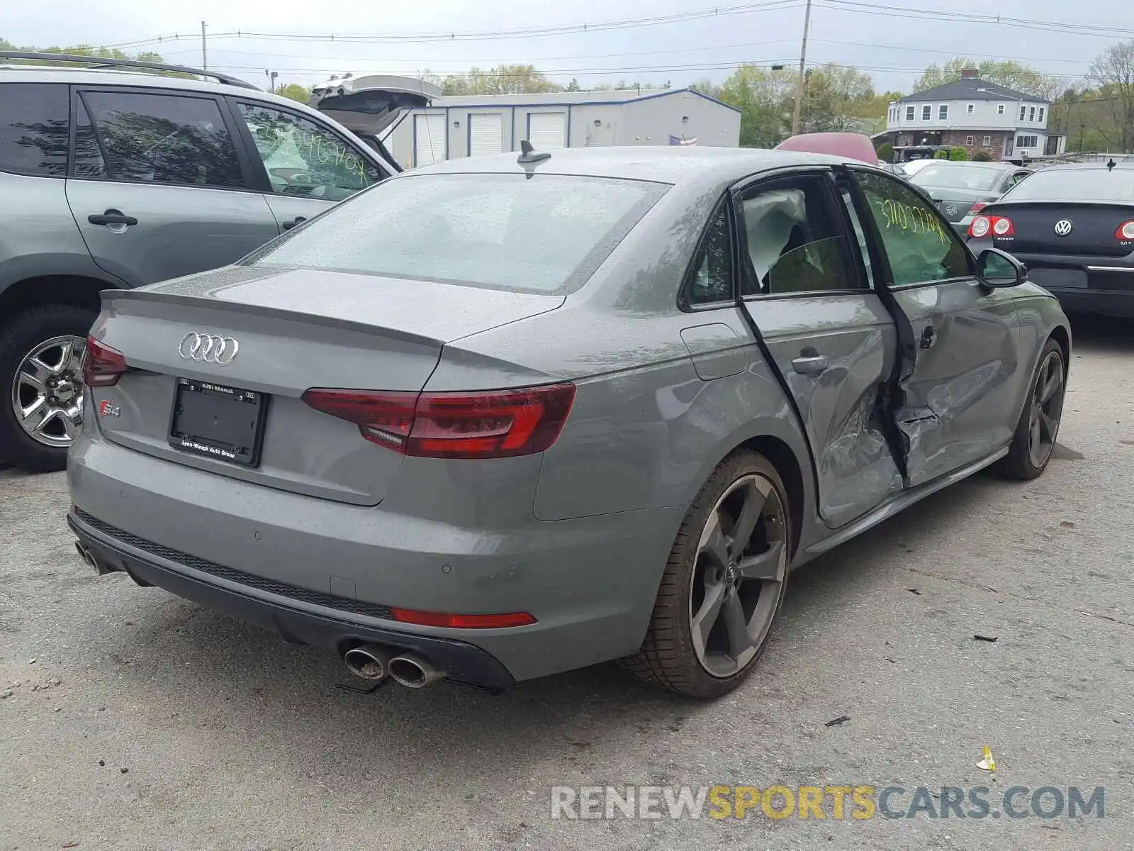 4 Фотография поврежденного автомобиля WAUB4AF42KA005790 AUDI S4/RS4 2019