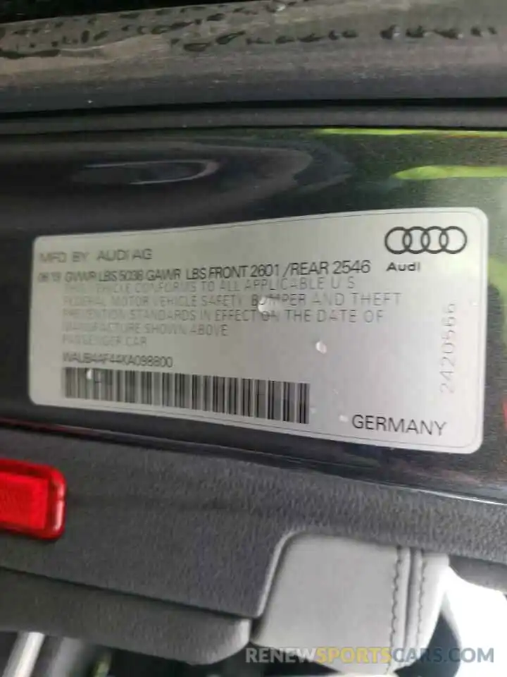 10 Photograph of a damaged car WAUB4AF44KA098800 AUDI S4/RS4 2019