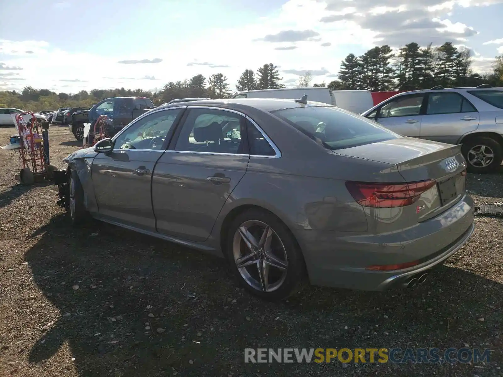 3 Photograph of a damaged car WAUB4AF47KA083403 AUDI S4/RS4 2019