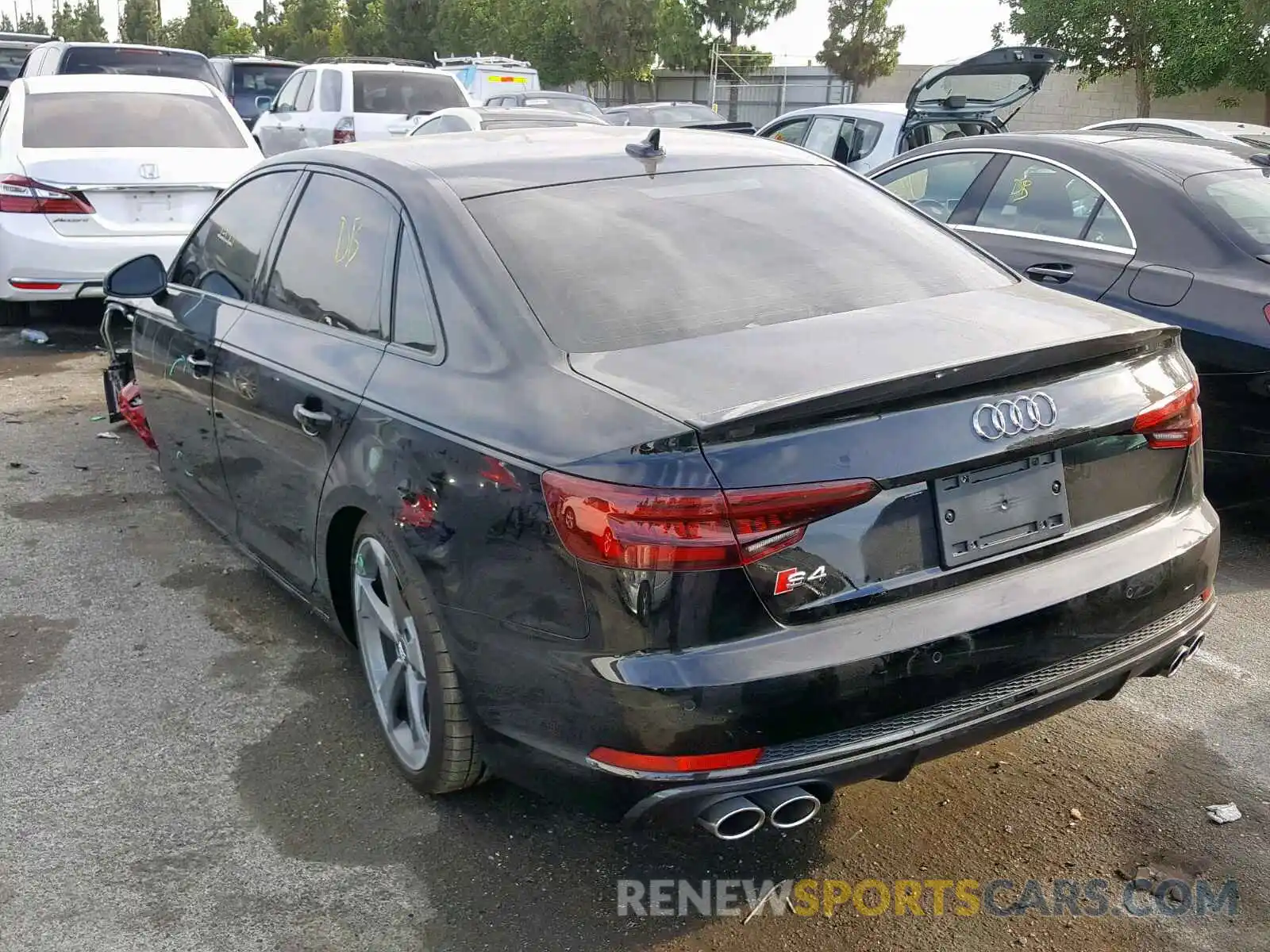 3 Photograph of a damaged car WAUB4AF48KA001937 AUDI S4/RS4 2019