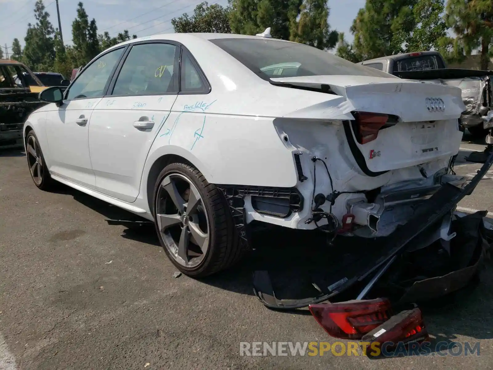 3 Photograph of a damaged car WAUB4AF48KA051706 AUDI S4/RS4 2019