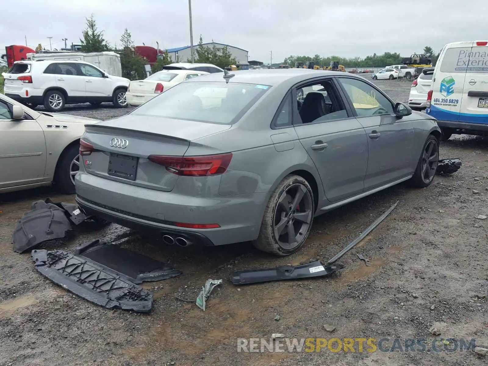 4 Photograph of a damaged car WAUB4AF4XKA108262 AUDI S4/RS4 2019