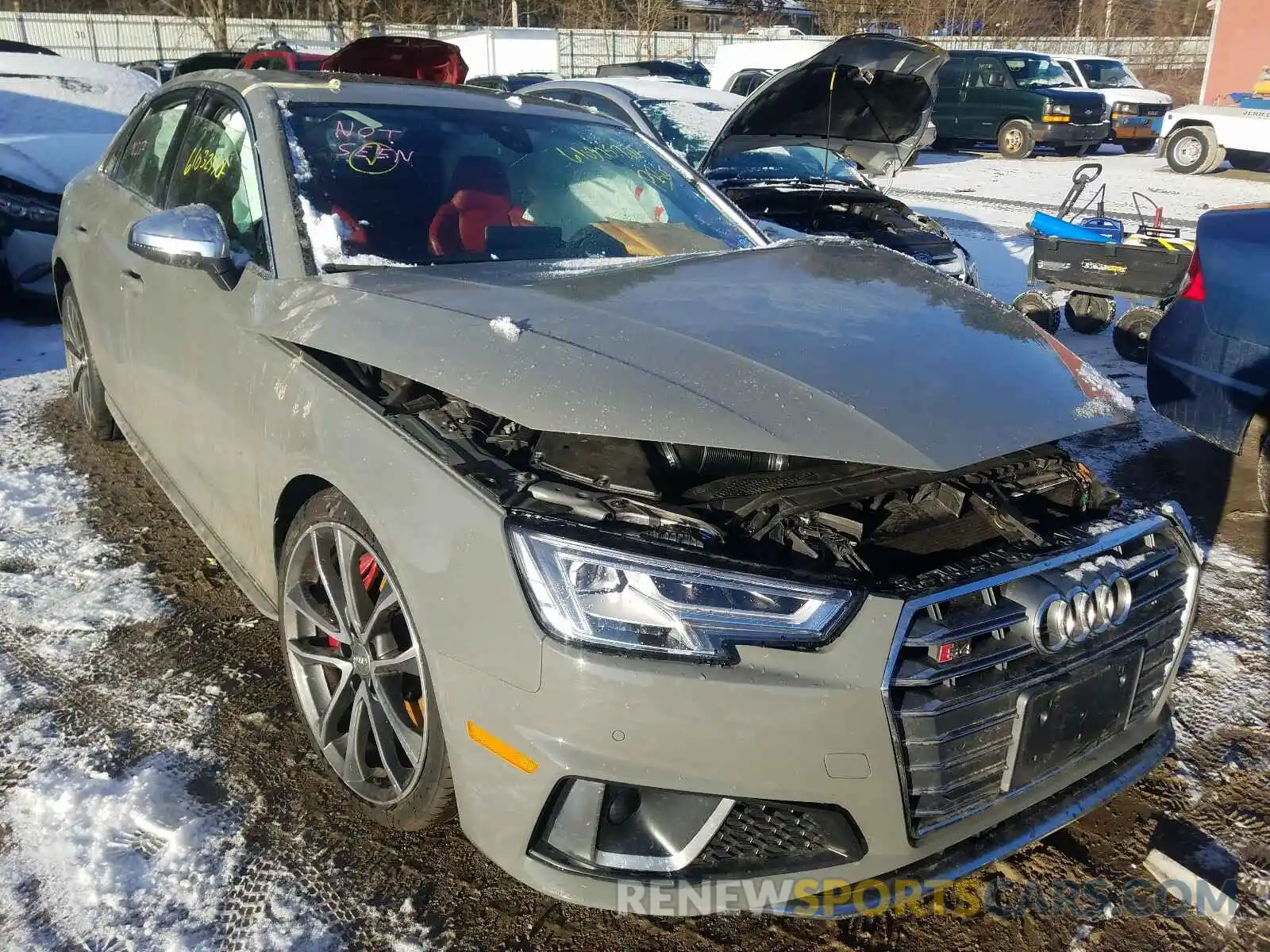 1 Фотография поврежденного автомобиля WAUB4AF4XKA110920 AUDI S4/RS4 2019