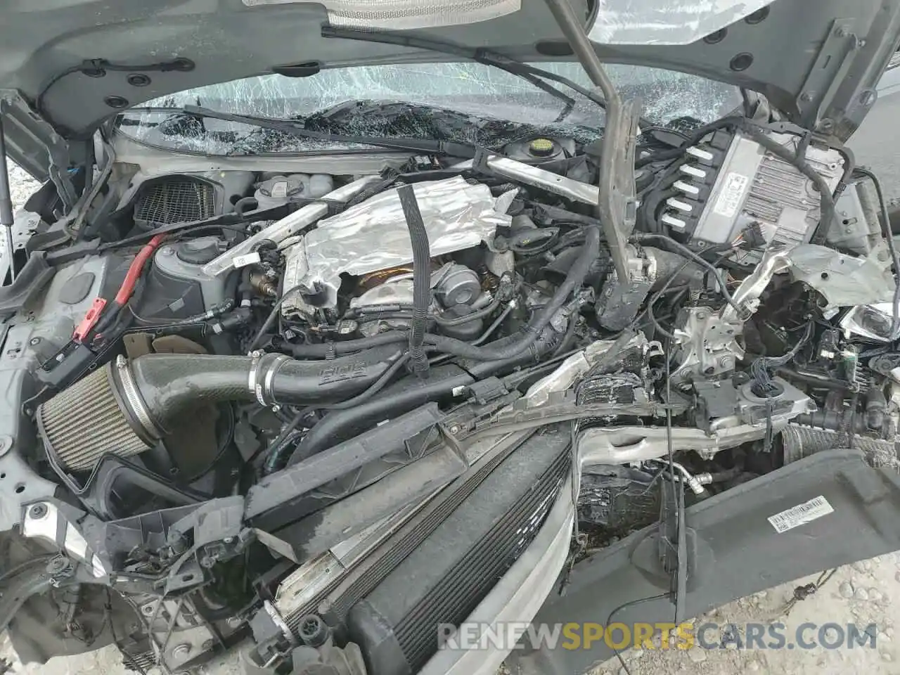 11 Фотография поврежденного автомобиля WAUC4AF42KA108809 AUDI S4/RS4 2019