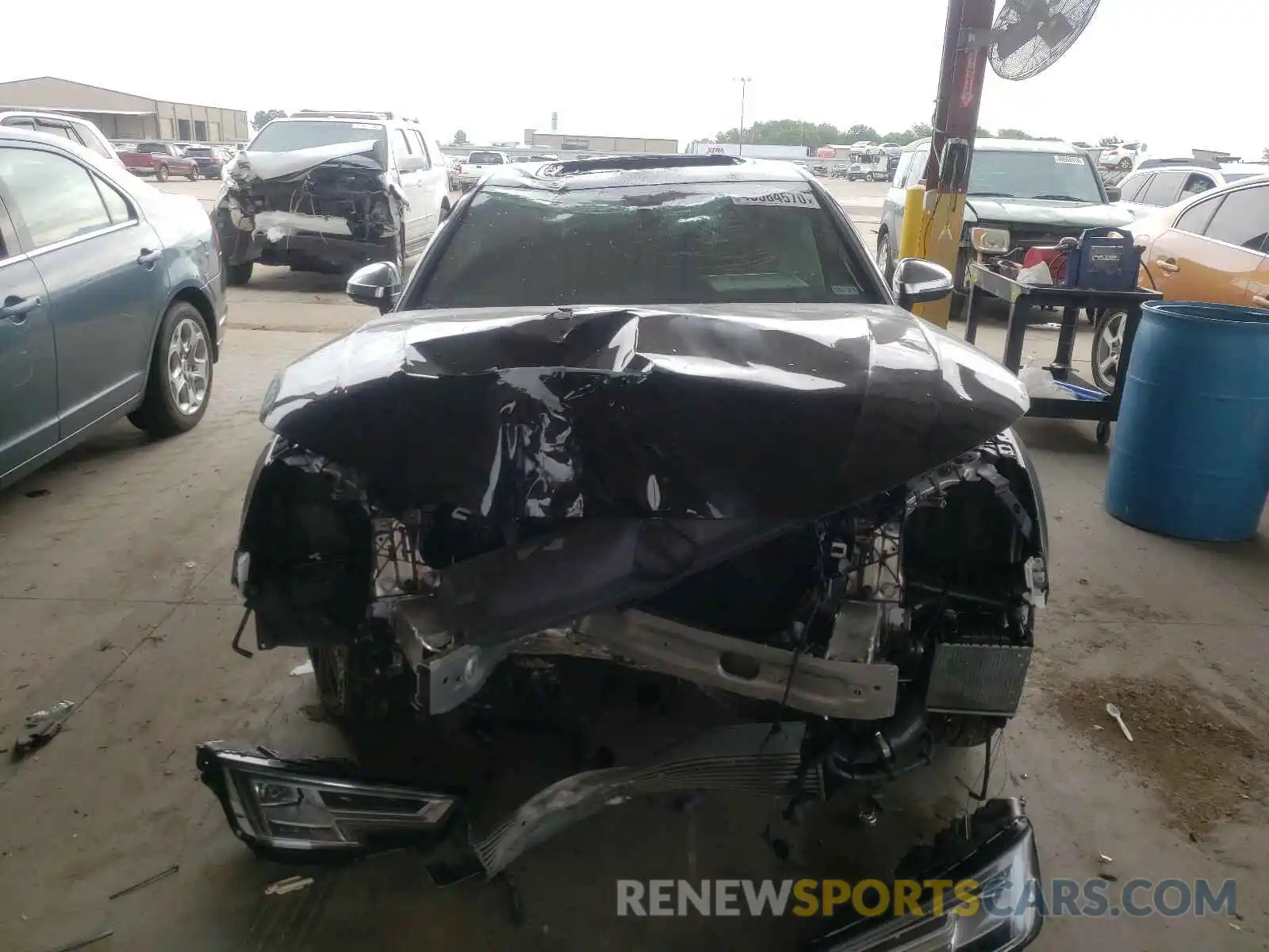 9 Фотография поврежденного автомобиля WAUC4AF46KA082523 AUDI S4/RS4 2019