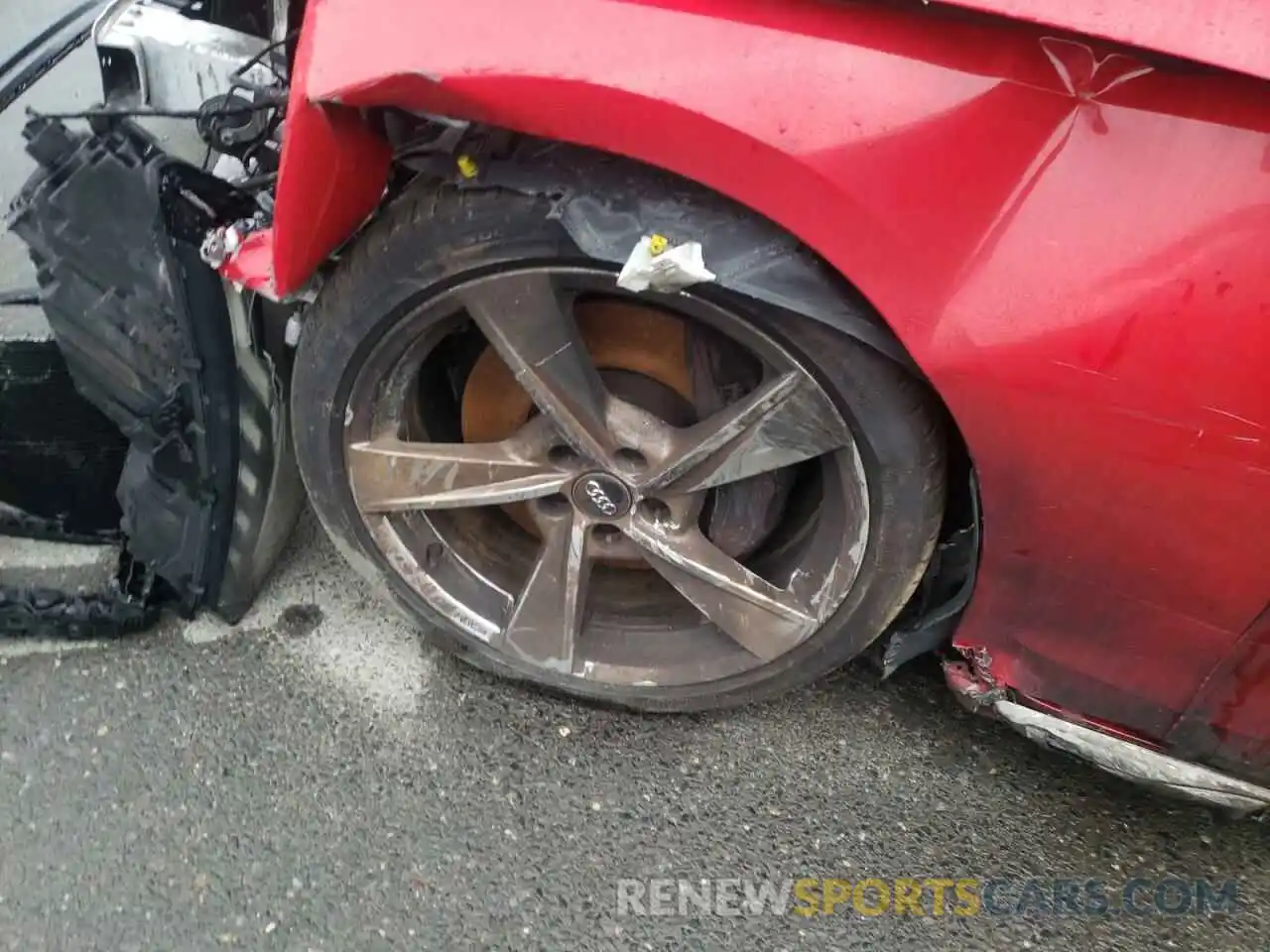 9 Photograph of a damaged car WAUB4AF43LA043210 AUDI S4/RS4 2020