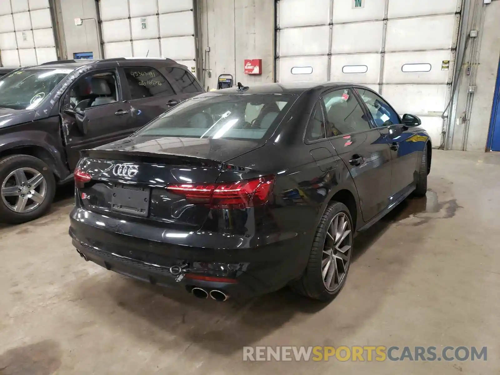 4 Photograph of a damaged car WAUB4AF46LA053374 AUDI S4/RS4 2020