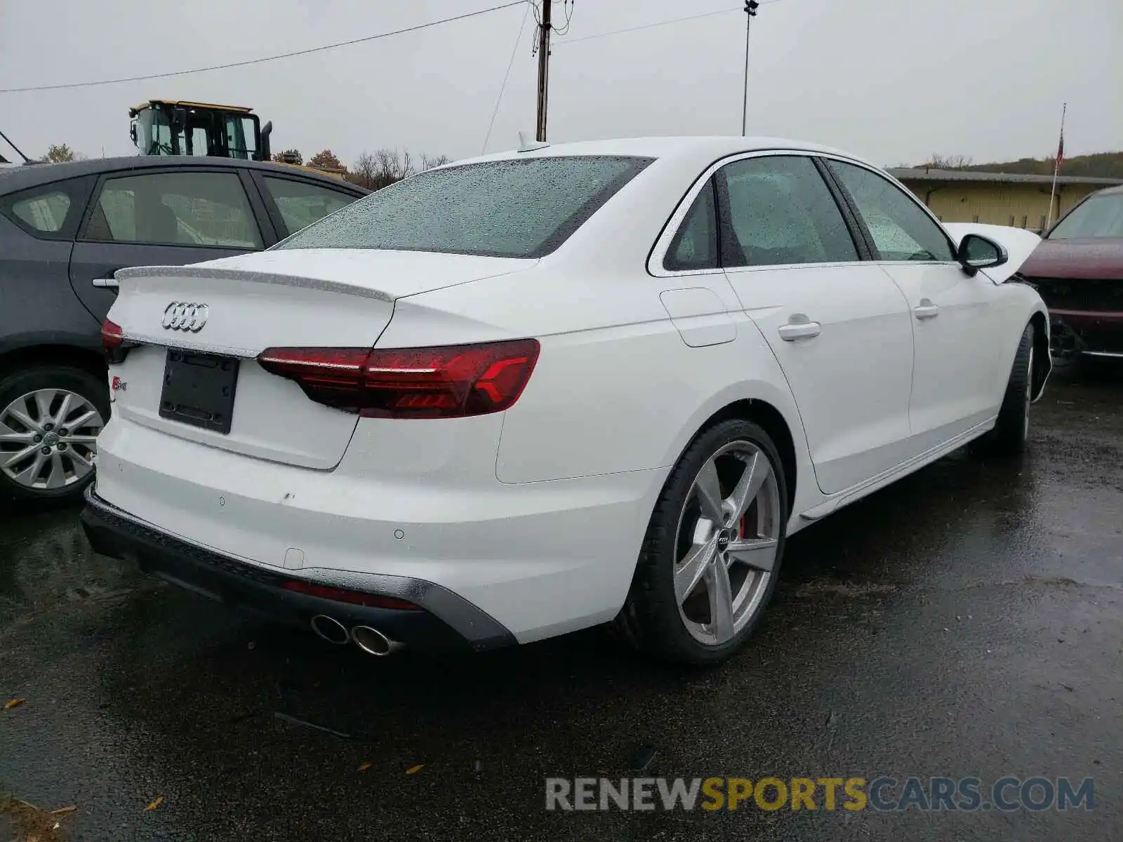 4 Photograph of a damaged car WAUB4AF47LA027995 AUDI S4/RS4 2020