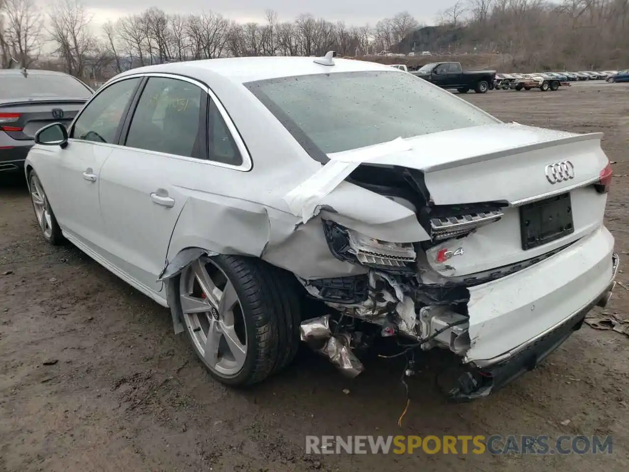 3 Photograph of a damaged car WAUB4AF49LA029098 AUDI S4/RS4 2020