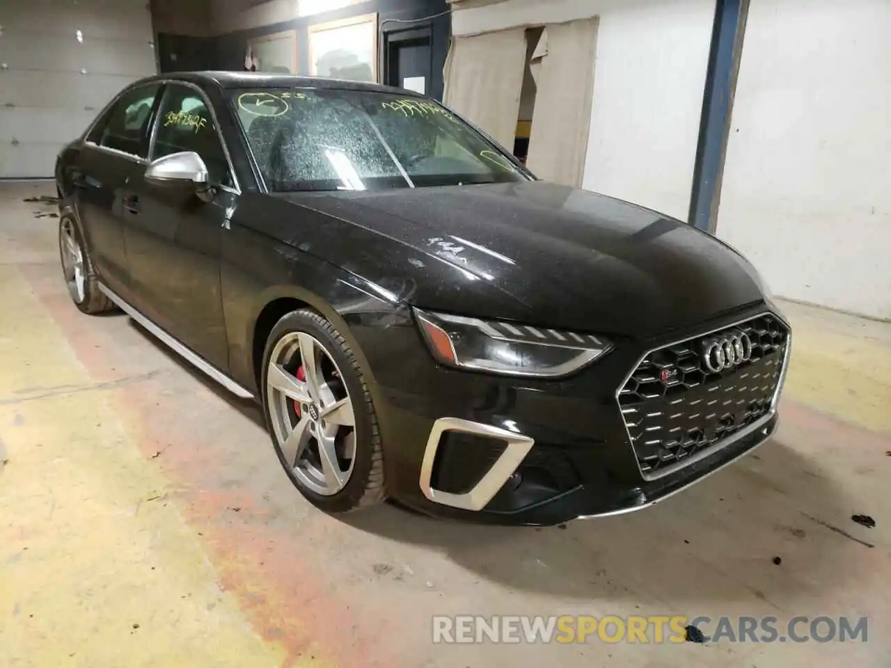 1 Photograph of a damaged car WAUB4AF49LA070511 AUDI S4/RS4 2020