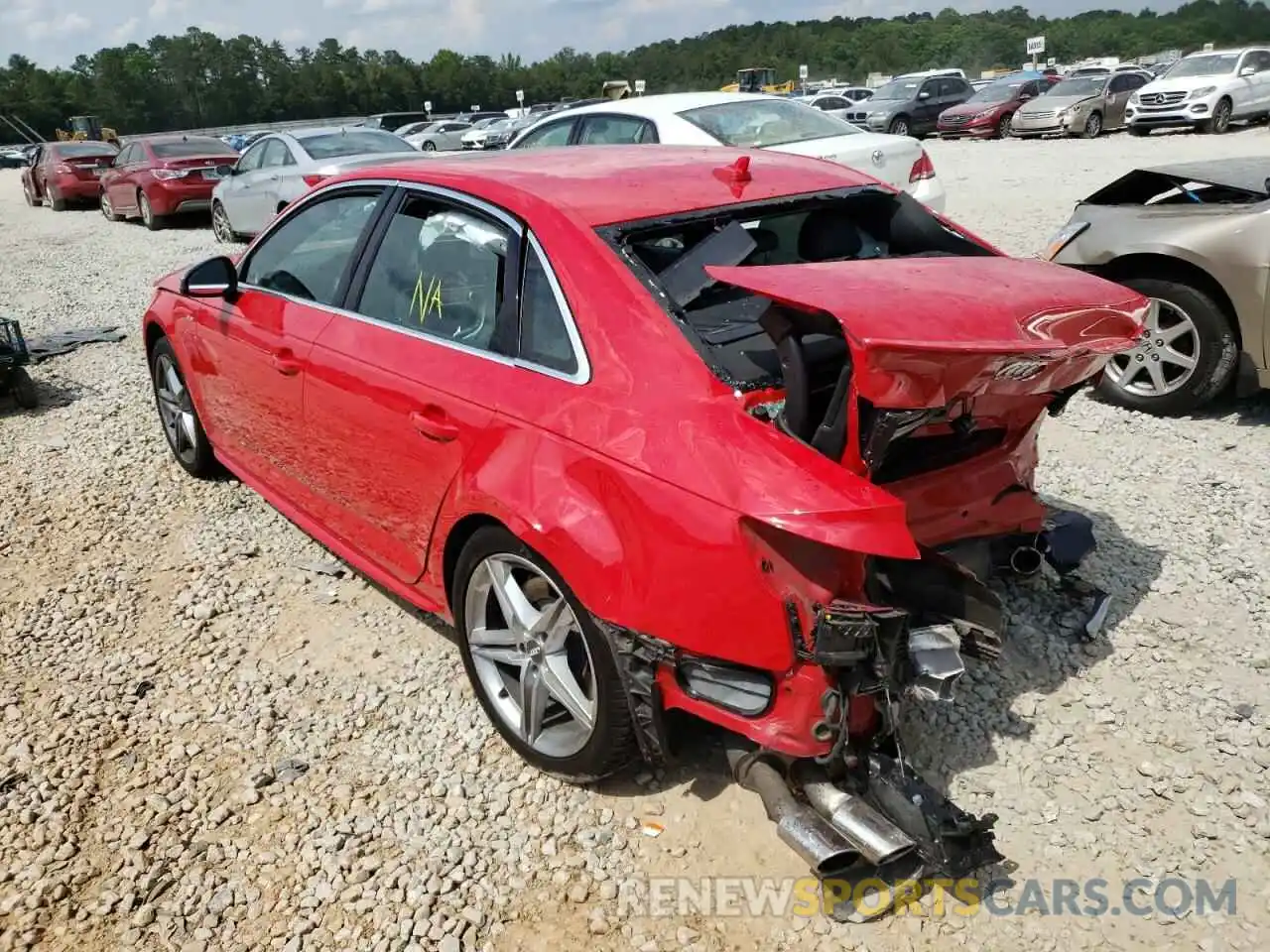 3 Photograph of a damaged car WAUB4AF4XJA130938 AUDI S4/RS4 2020