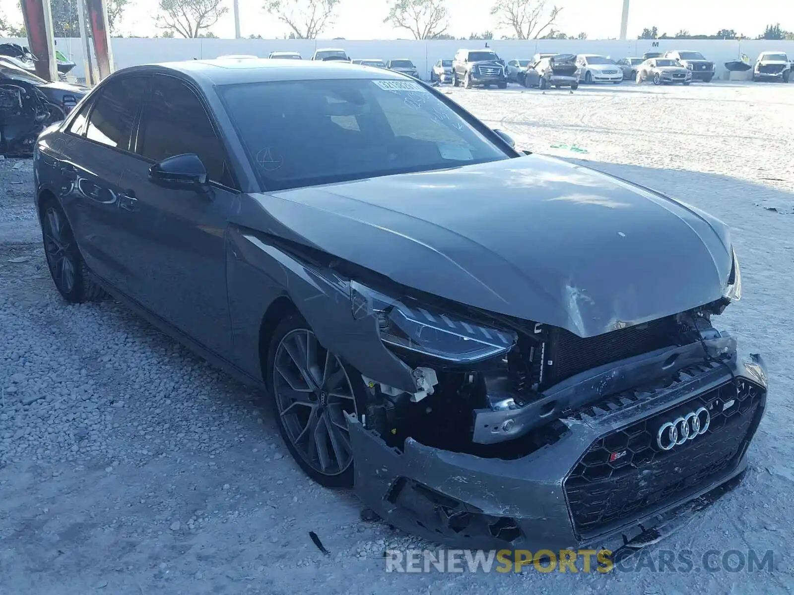 1 Photograph of a damaged car WAUB4AF43MA025968 AUDI S4/RS4 2021