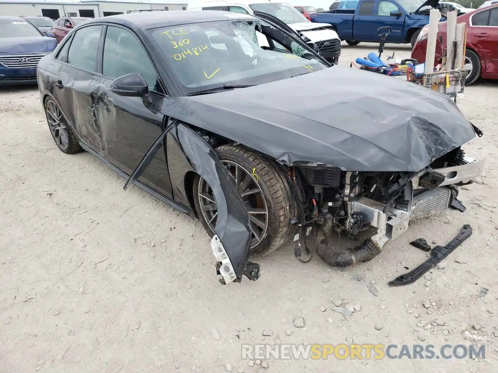 1 Photograph of a damaged car WAUB4AF49MA014814 AUDI S4/RS4 2021