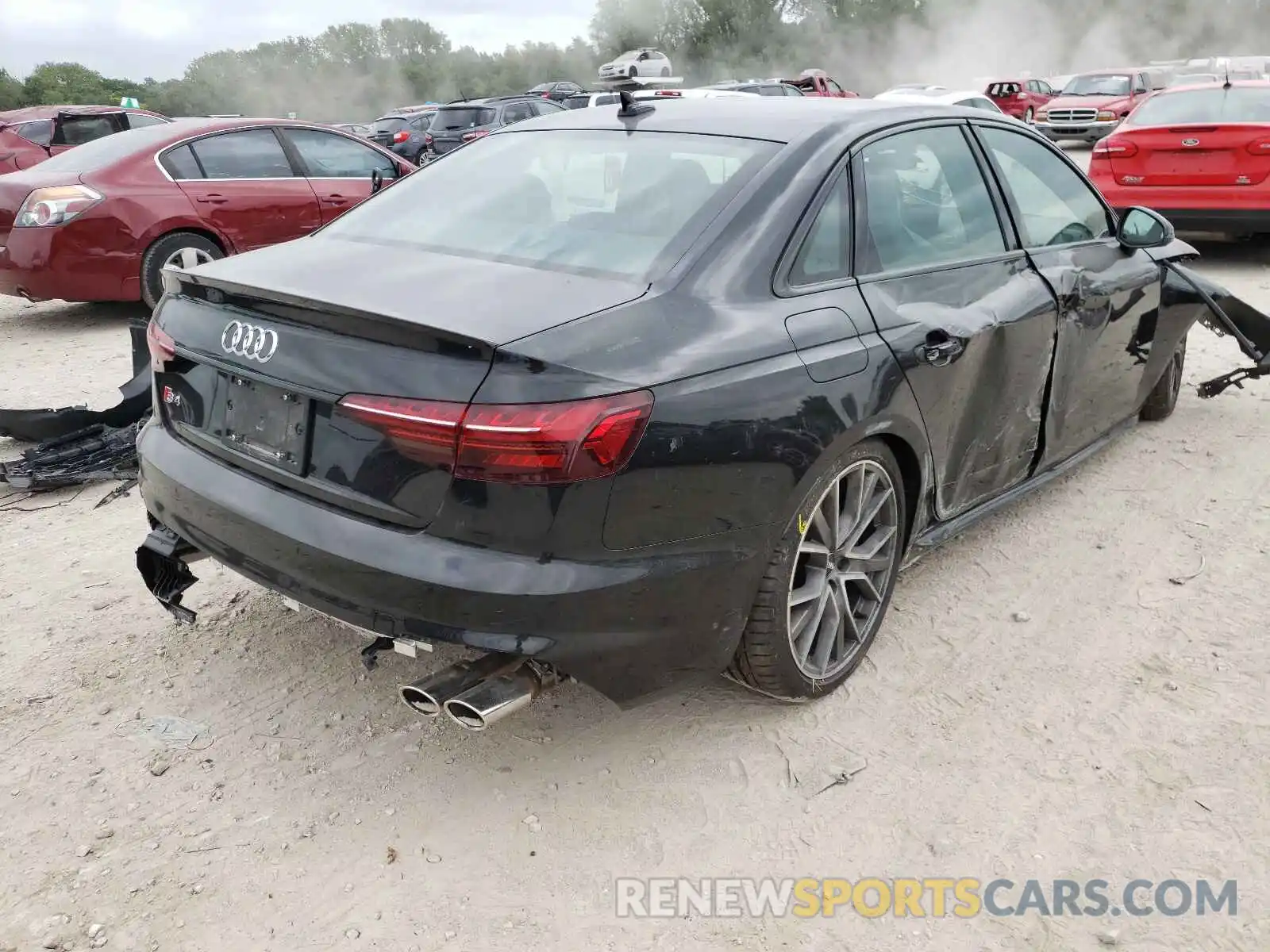 4 Photograph of a damaged car WAUB4AF49MA014814 AUDI S4/RS4 2021