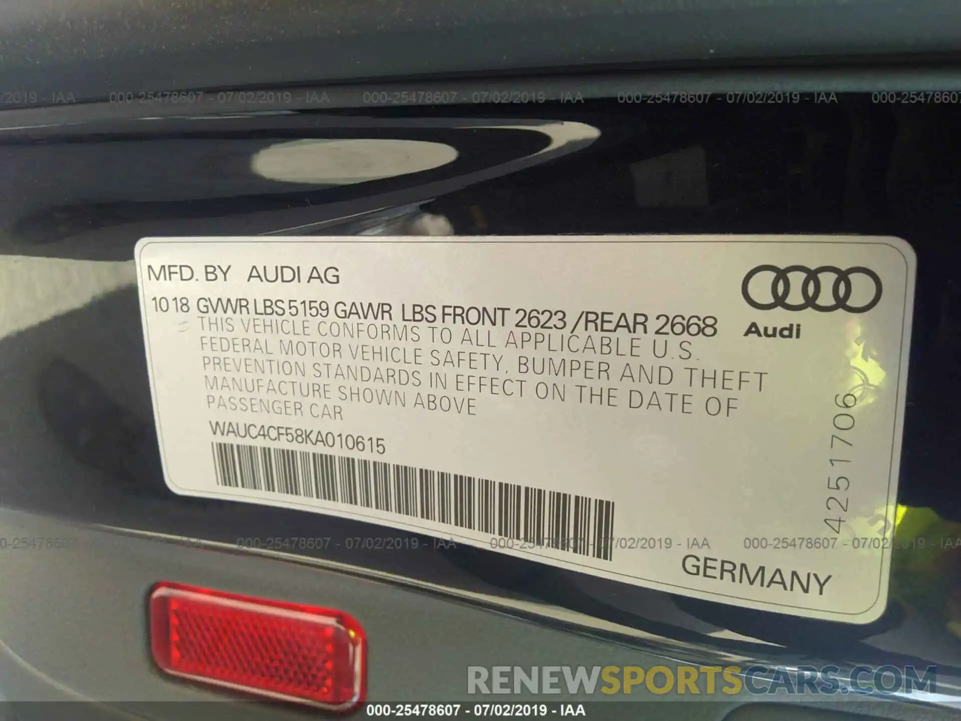 9 Фотография поврежденного автомобиля WAUC4CF58KA010615 AUDI S5 2019