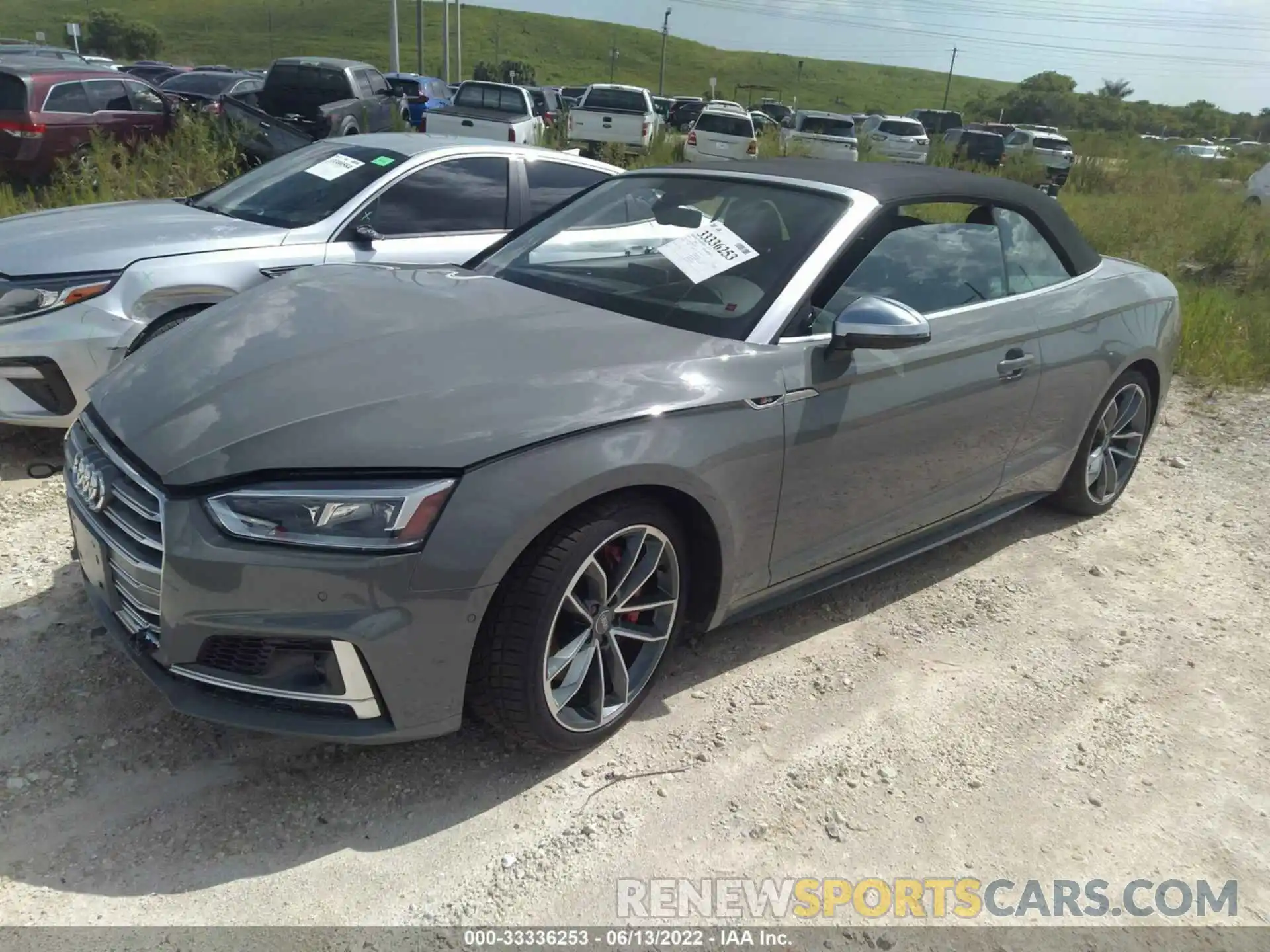 2 Фотография поврежденного автомобиля WAU24GF5XKN011020 AUDI S5 CABRIOLET 2019