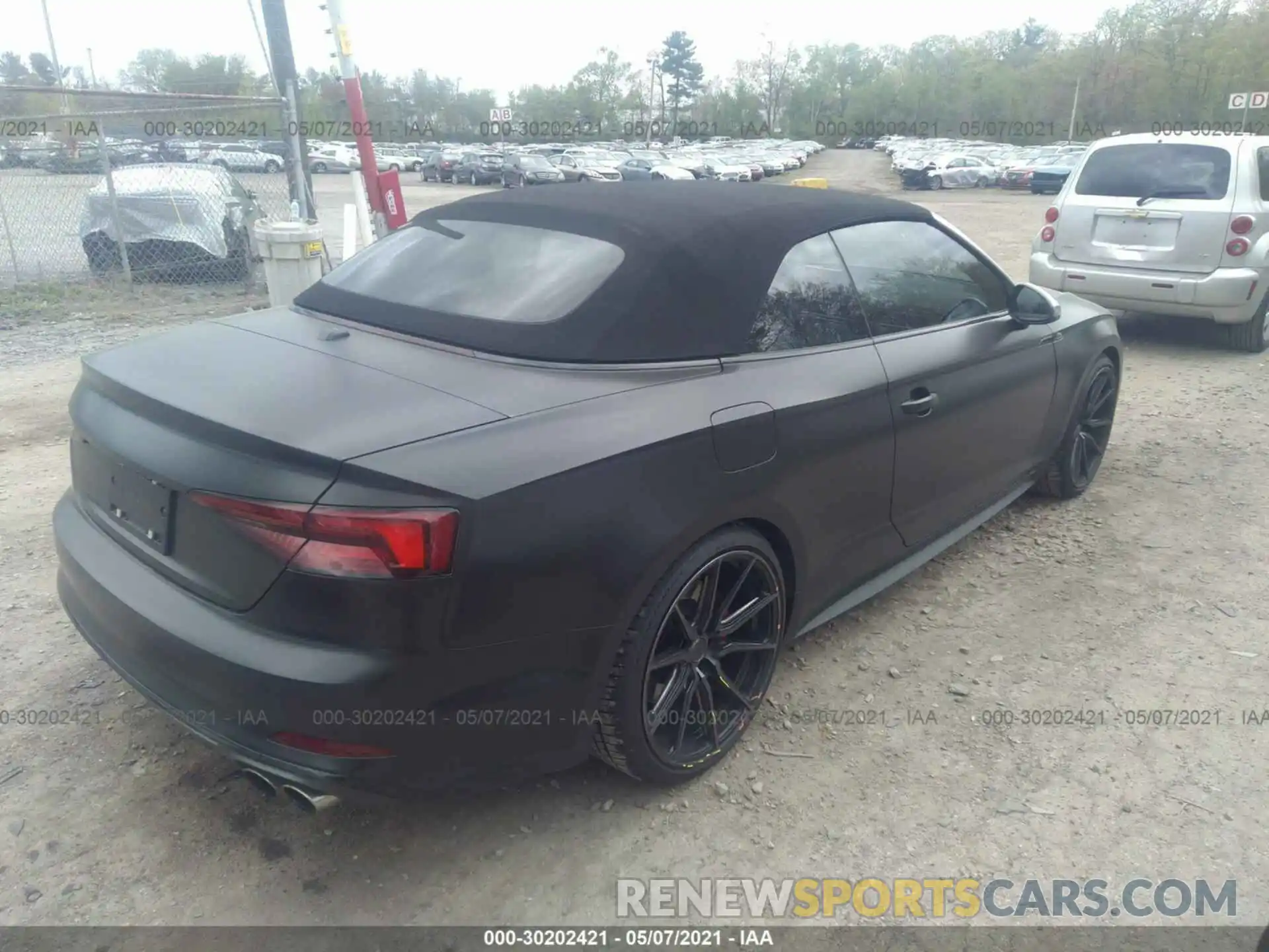 4 Фотография поврежденного автомобиля WAUY4GF50KN002126 AUDI S5 CABRIOLET 2019