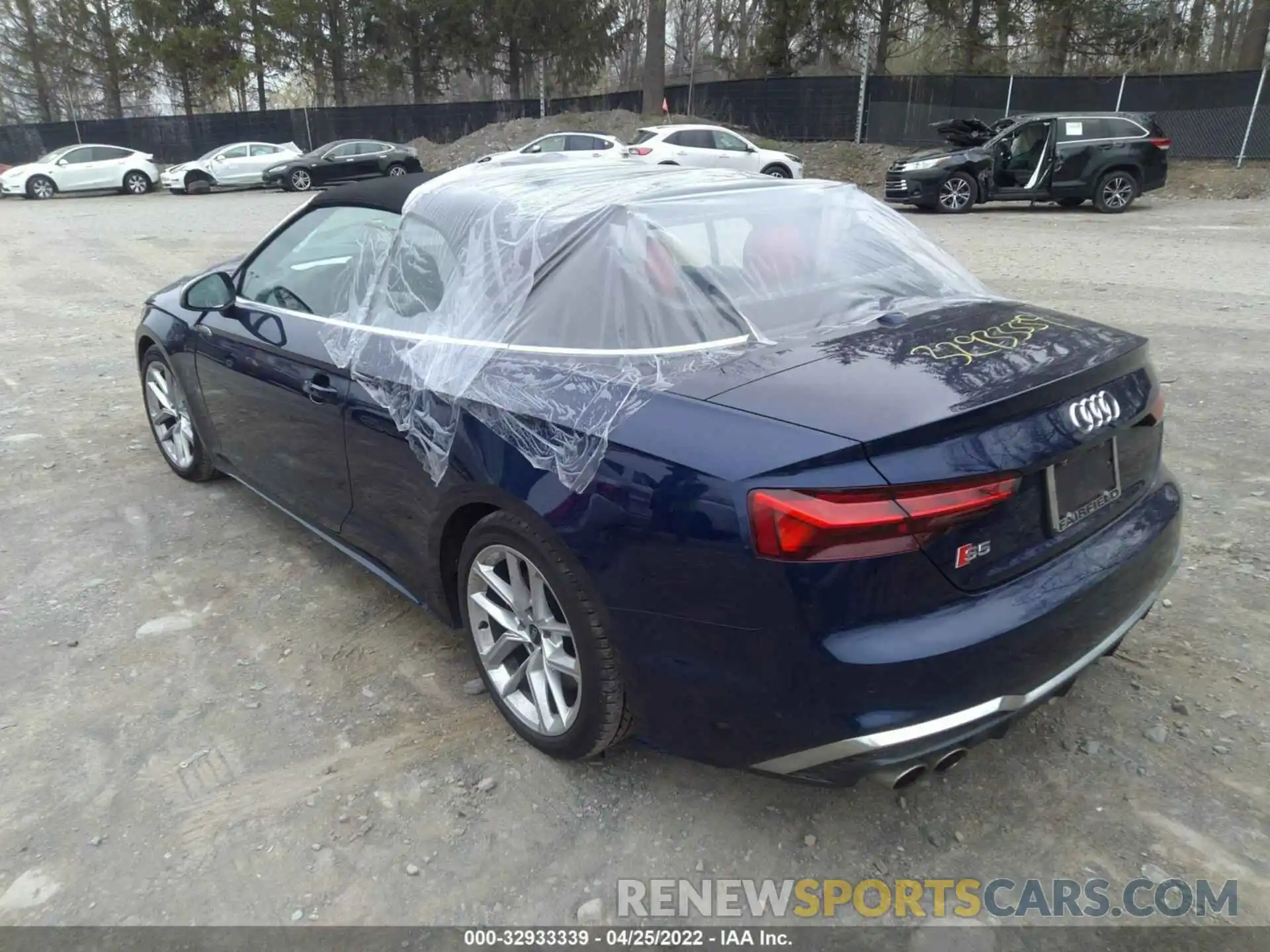 3 Фотография поврежденного автомобиля WAUW4GF56MN005378 AUDI S5 CABRIOLET 2021