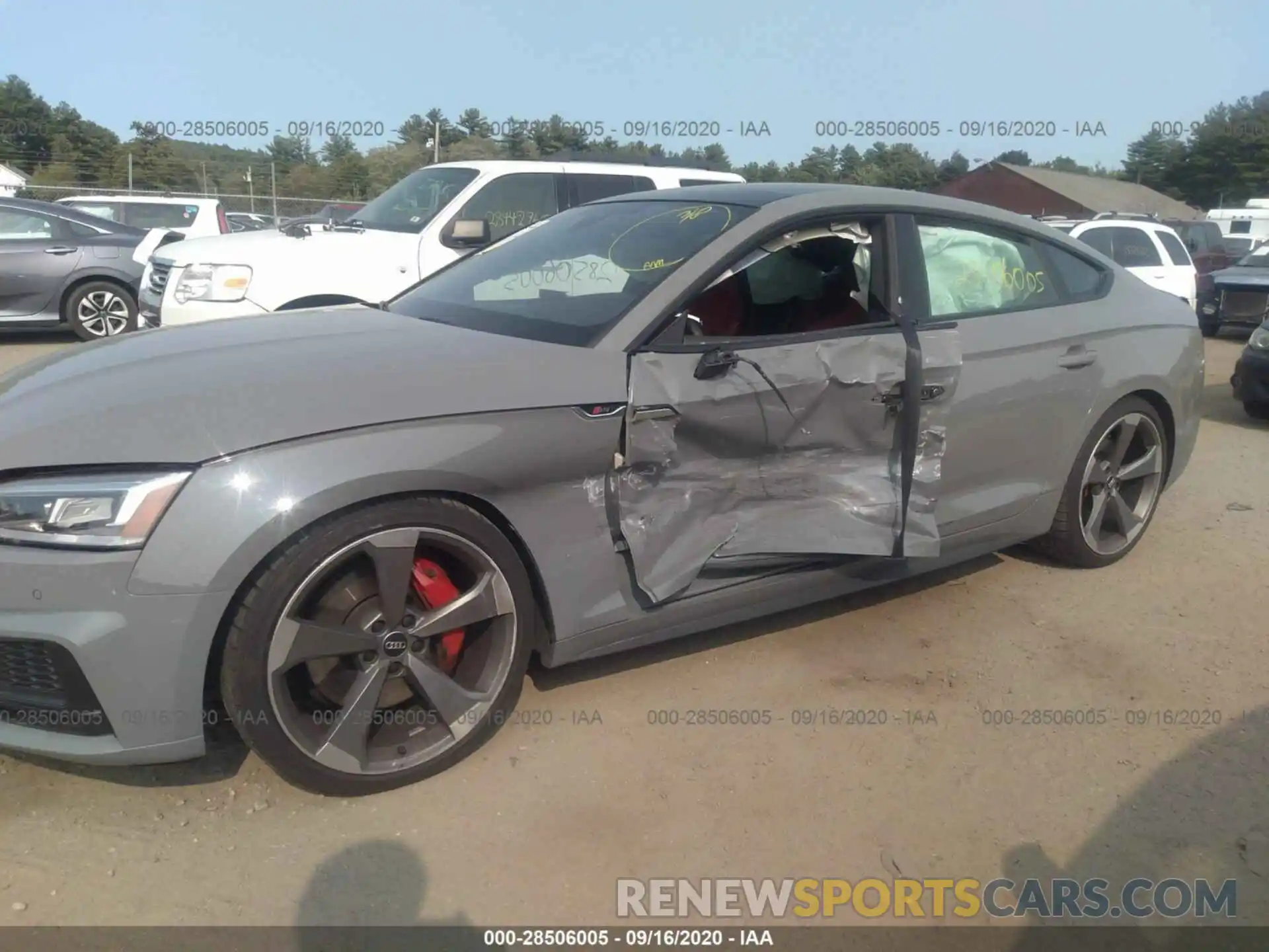 6 Photograph of a damaged car WAUB4CF52KA005194 AUDI S5 SPORTBACK 2019