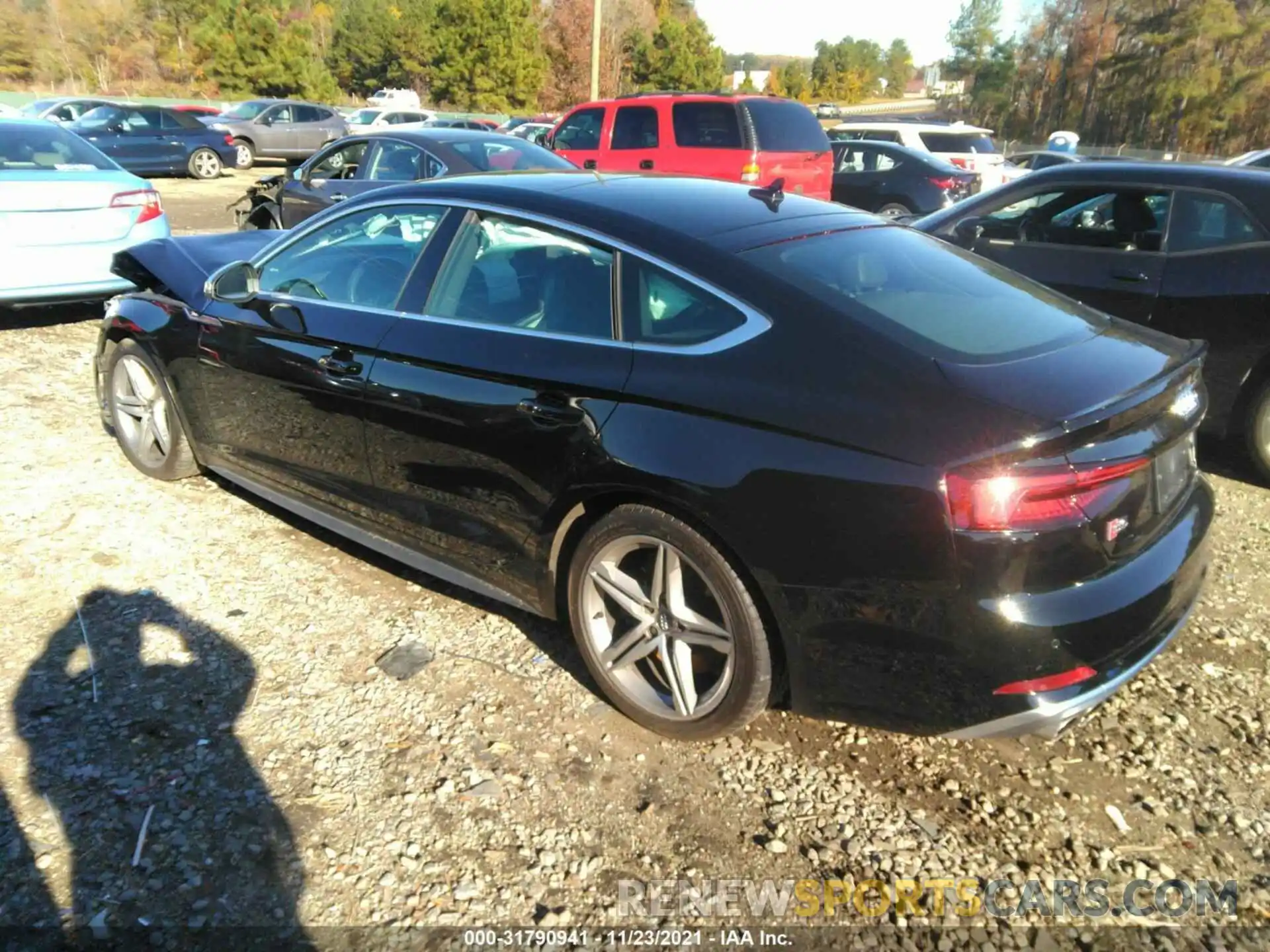 3 Photograph of a damaged car WAUB4CF54KA001065 AUDI S5 SPORTBACK 2019