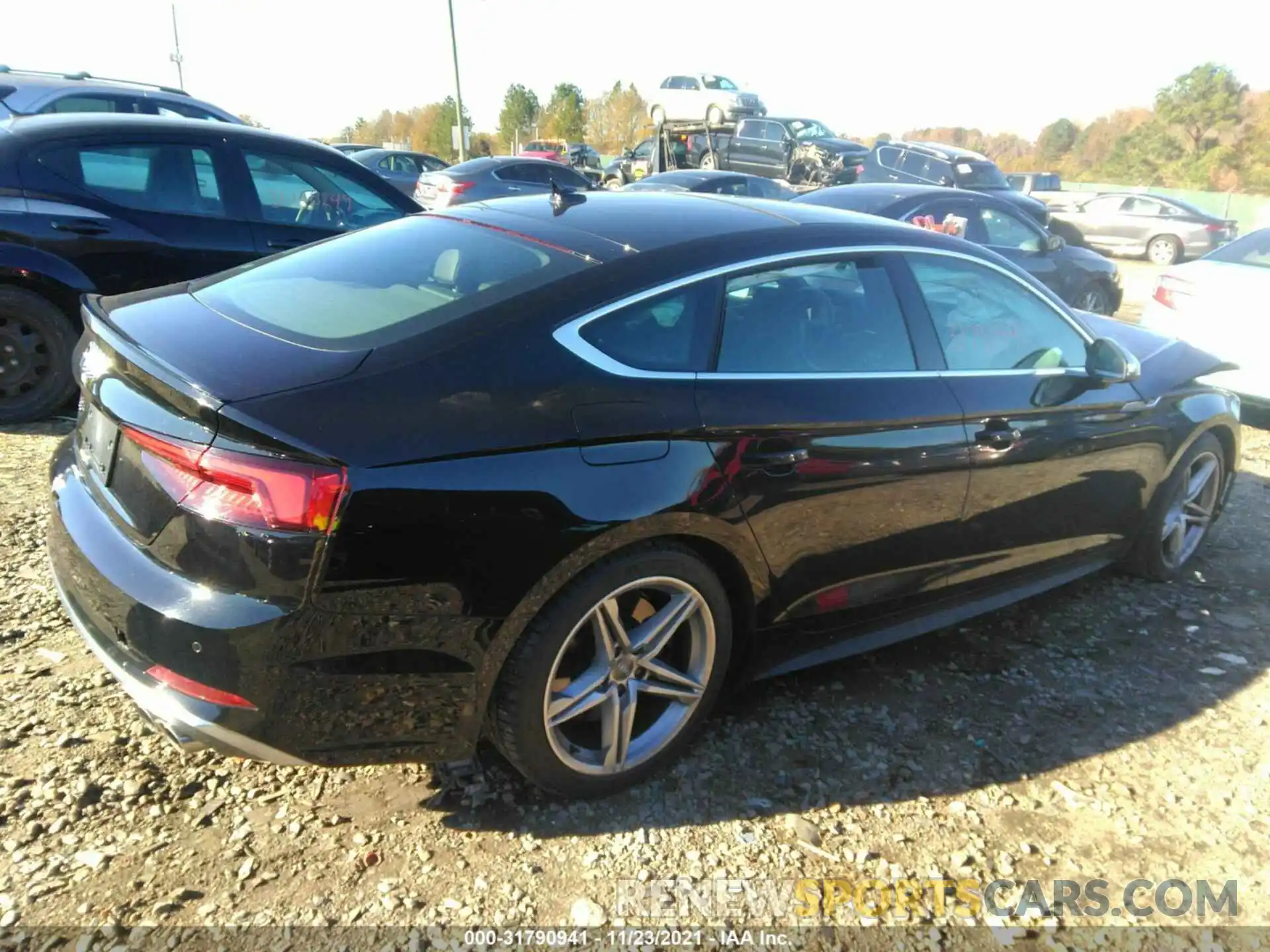 4 Photograph of a damaged car WAUB4CF54KA001065 AUDI S5 SPORTBACK 2019