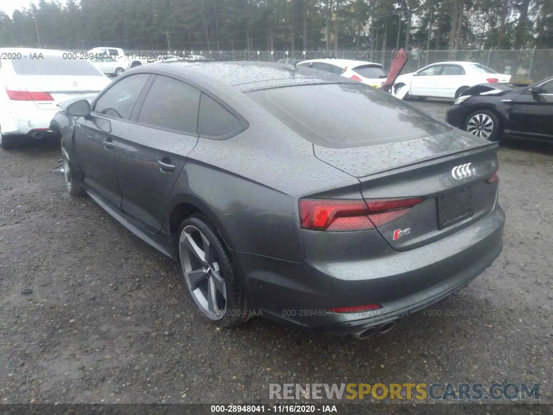 3 Фотография поврежденного автомобиля WAUB4CF55KA099605 AUDI S5 SPORTBACK 2019