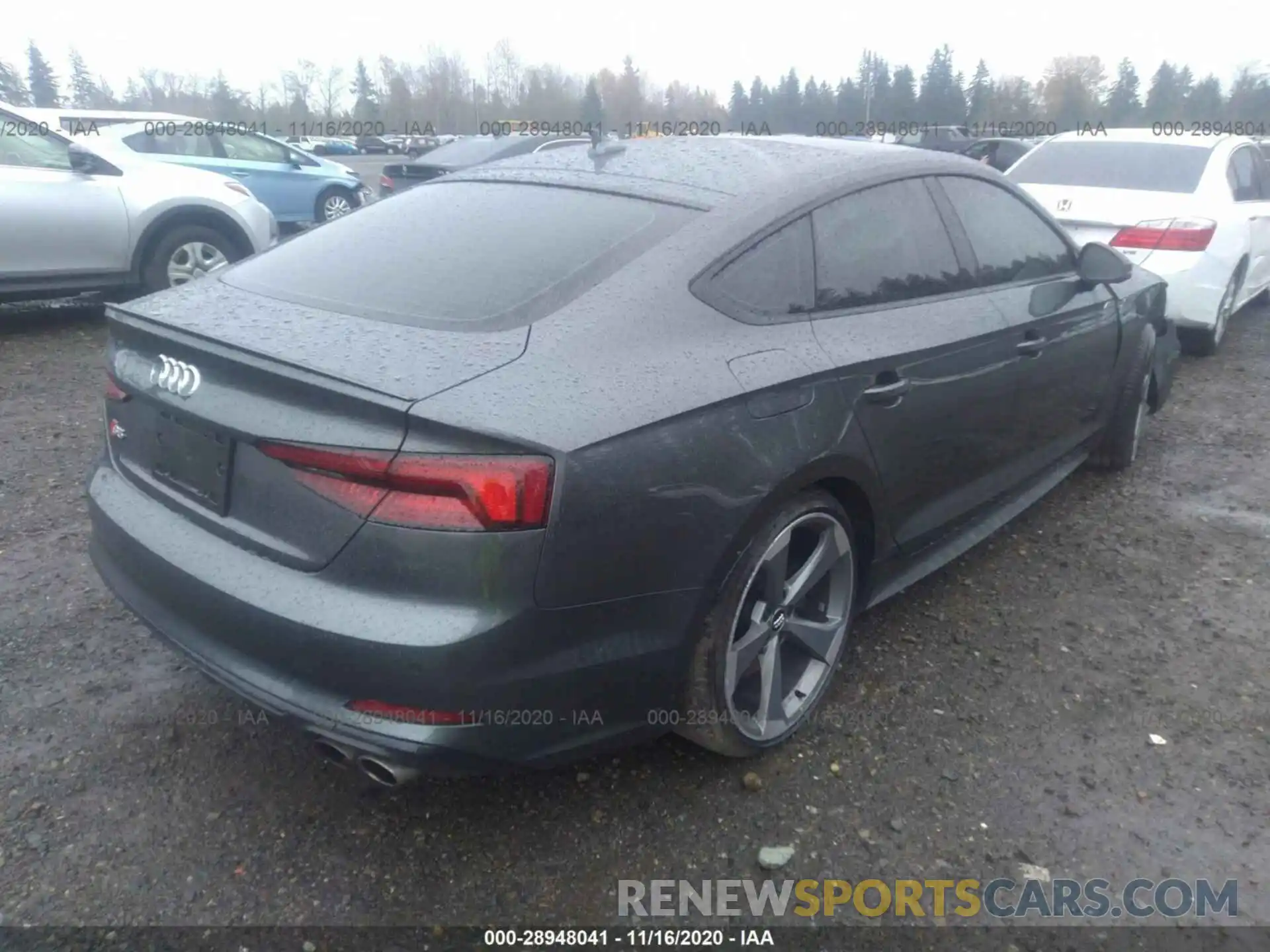 4 Photograph of a damaged car WAUB4CF55KA099605 AUDI S5 SPORTBACK 2019