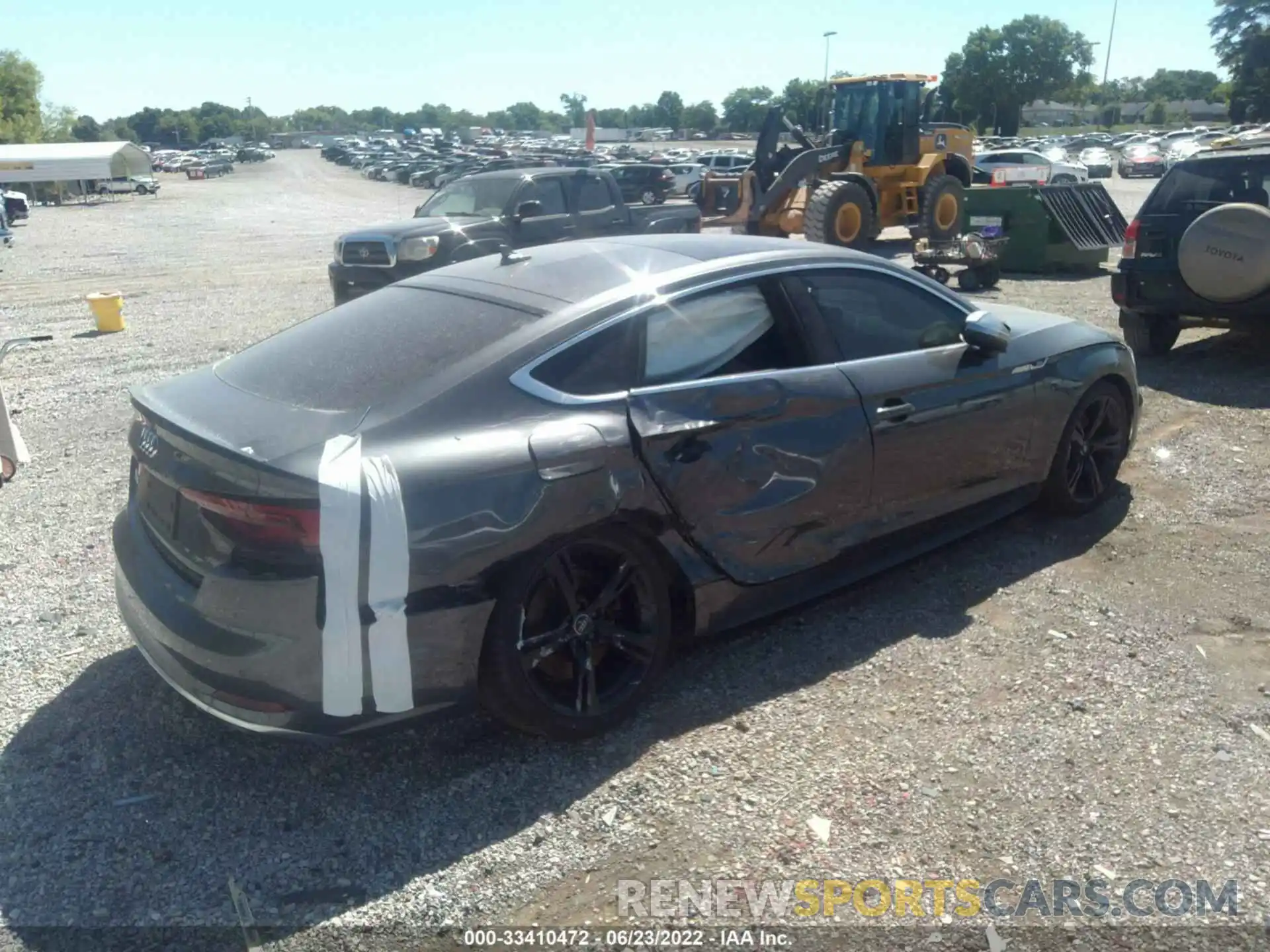 4 Photograph of a damaged car WAUB4CF57KA027207 AUDI S5 SPORTBACK 2019