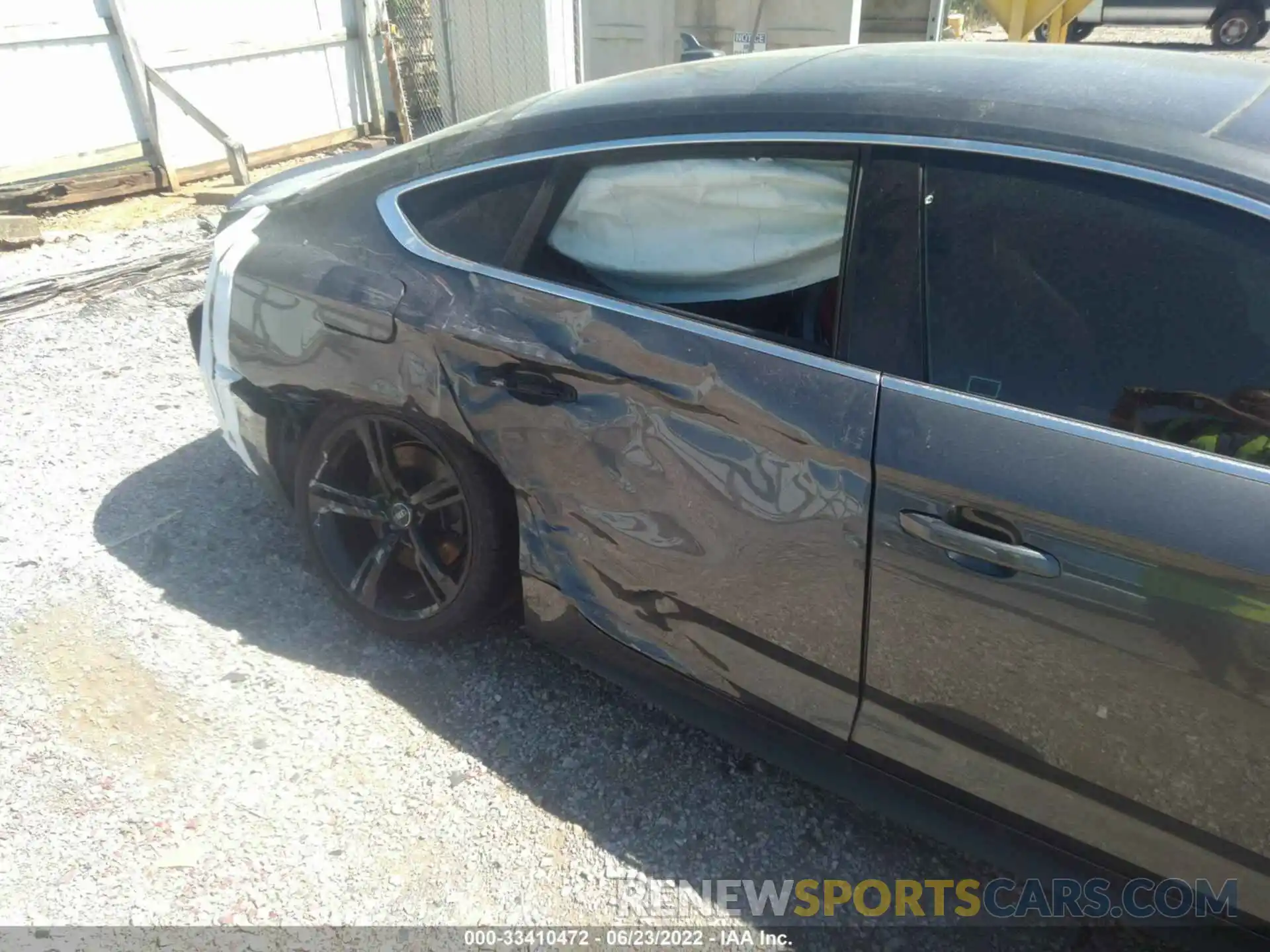 6 Photograph of a damaged car WAUB4CF57KA027207 AUDI S5 SPORTBACK 2019